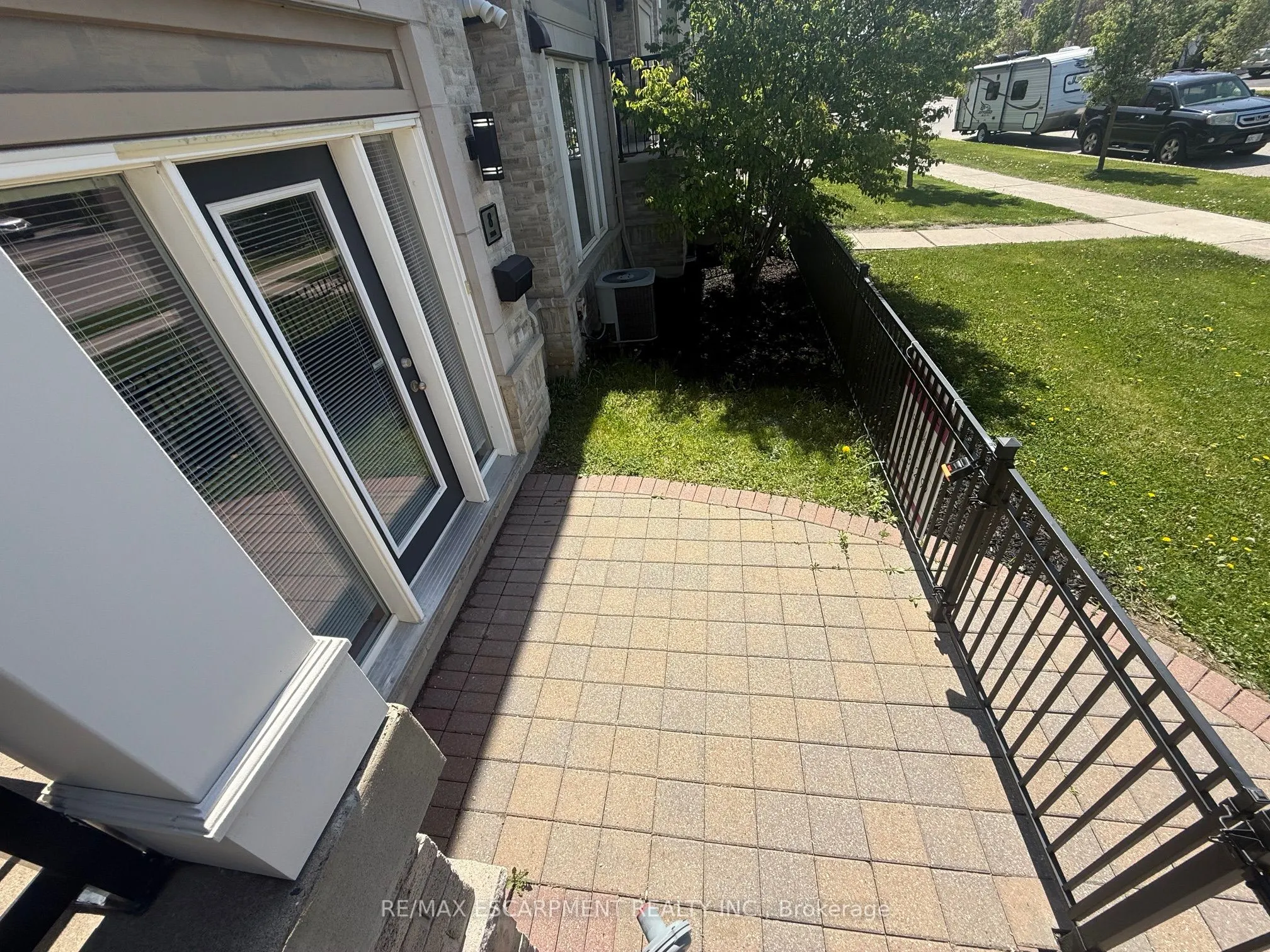 5055 Oscar Peterson Boulevard, #8