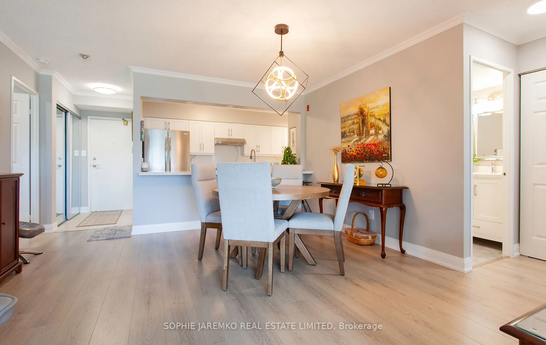 22 Southport Street, #538