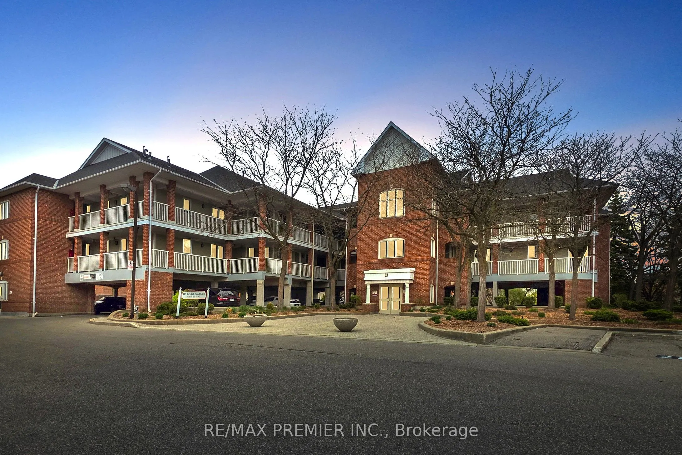 119 Bristol Road E, #34