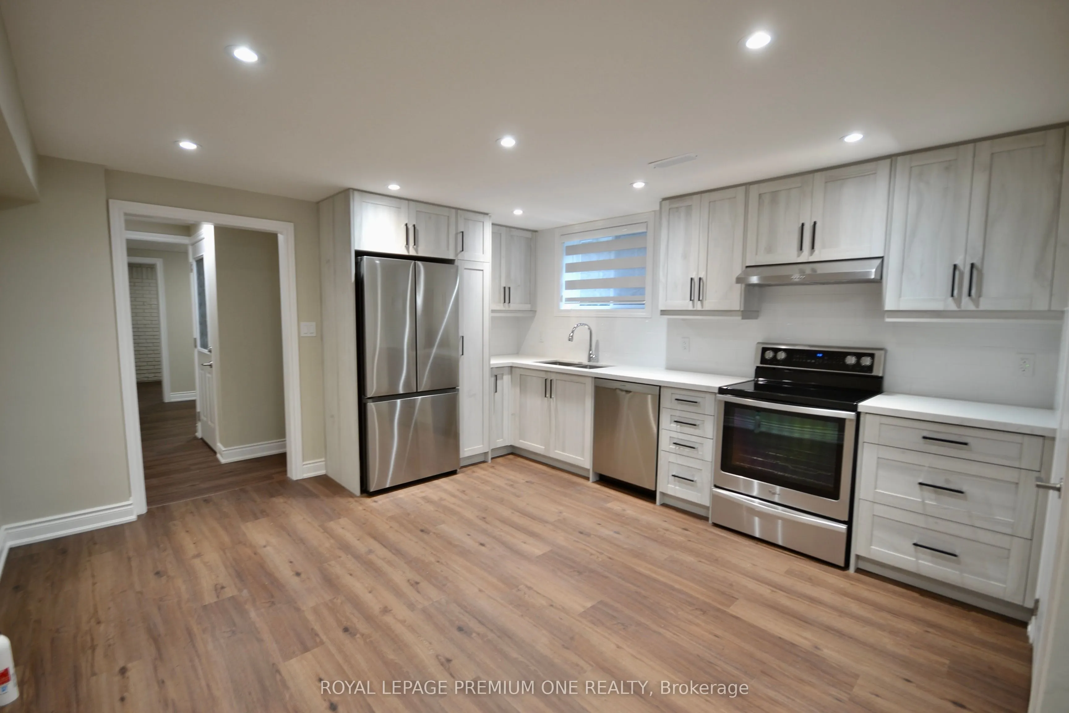 58 Dovehouse Avenue, #Lower