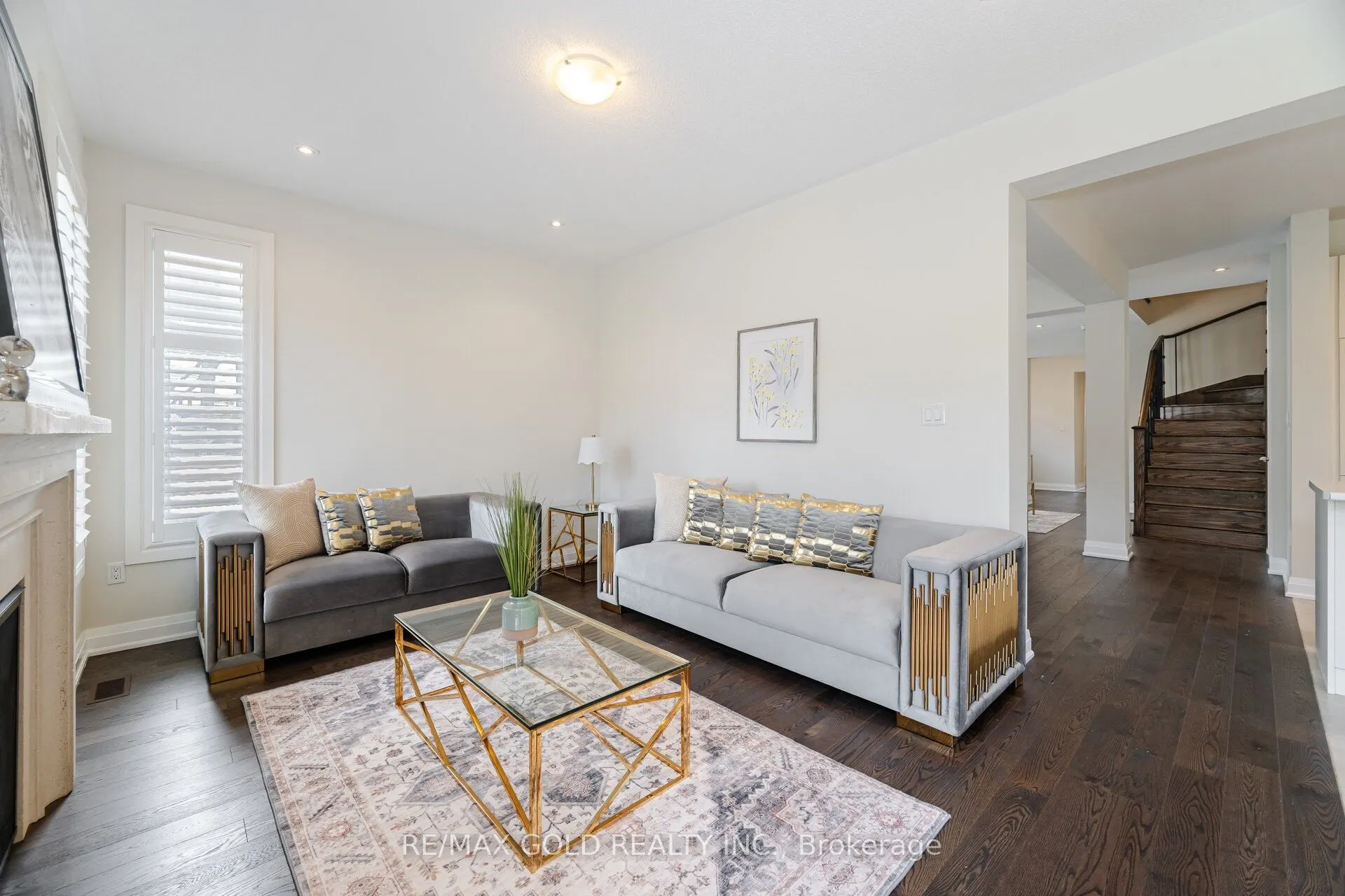 209 Castle Oaks Crossing