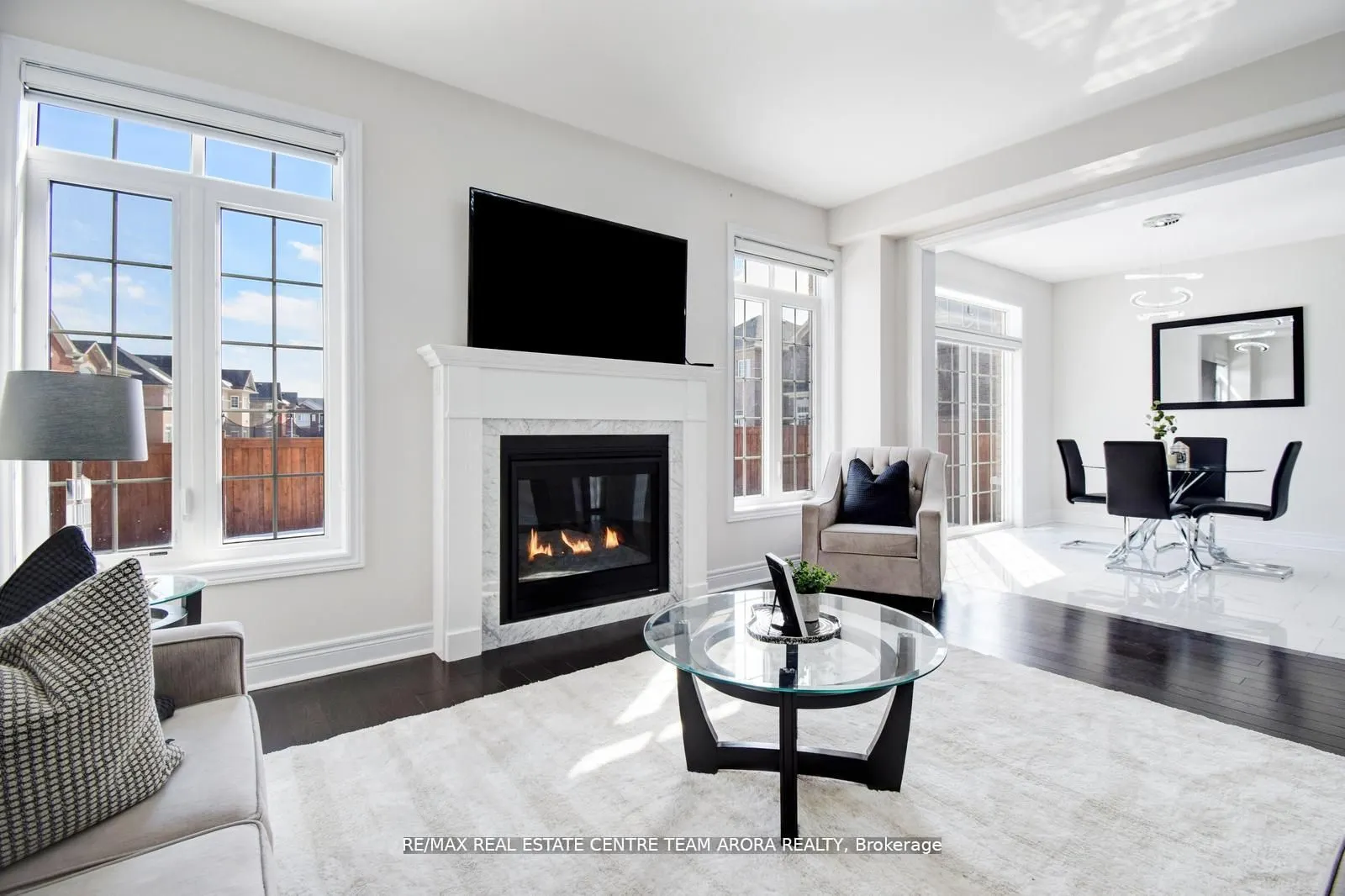 38 Rosewell Crescent
