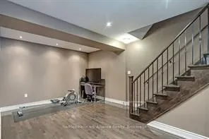 2240 Blackbird Court
