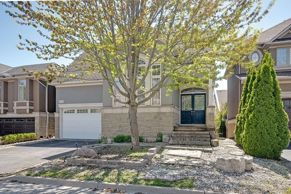 2240 Blackbird Court
