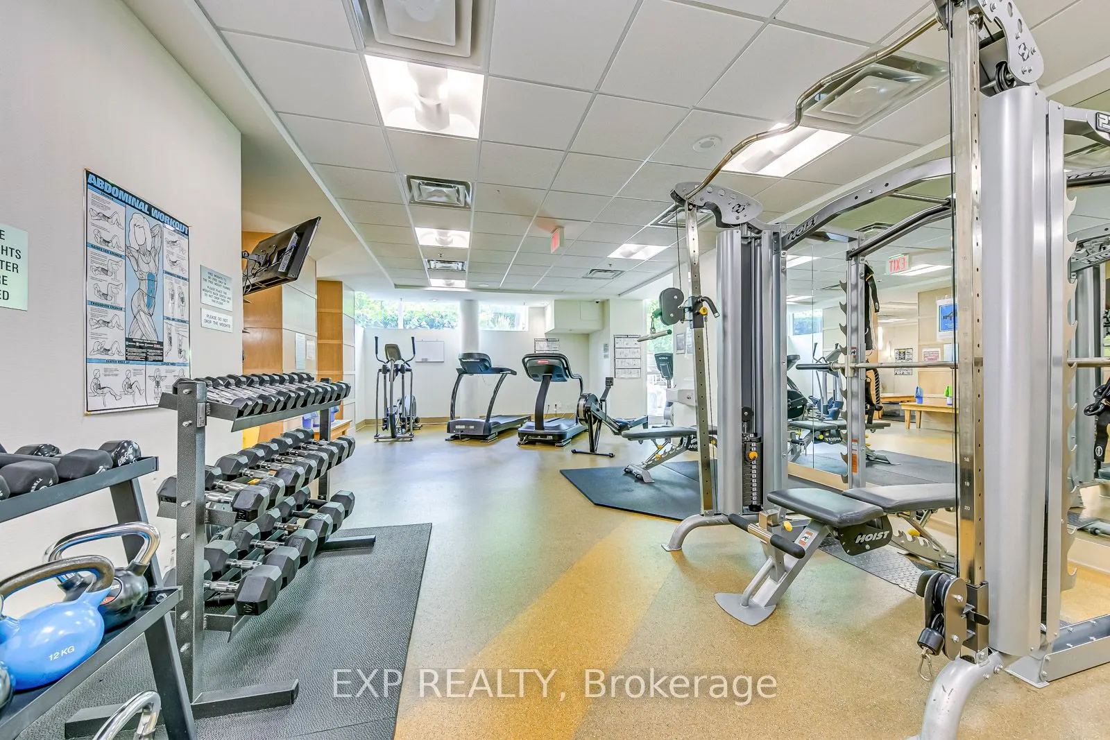 1055 Southdown Road, #905