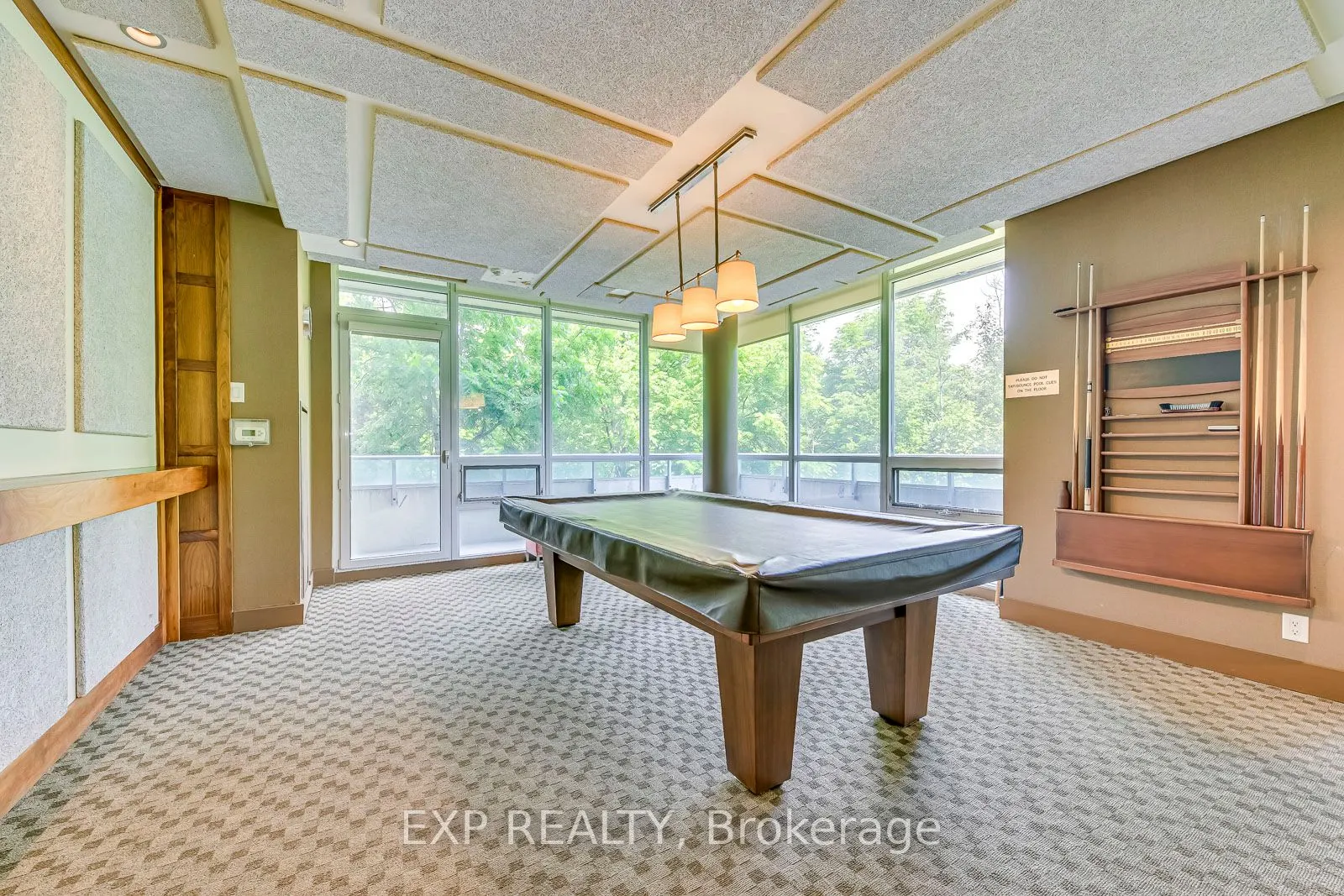 1055 Southdown Road, #905
