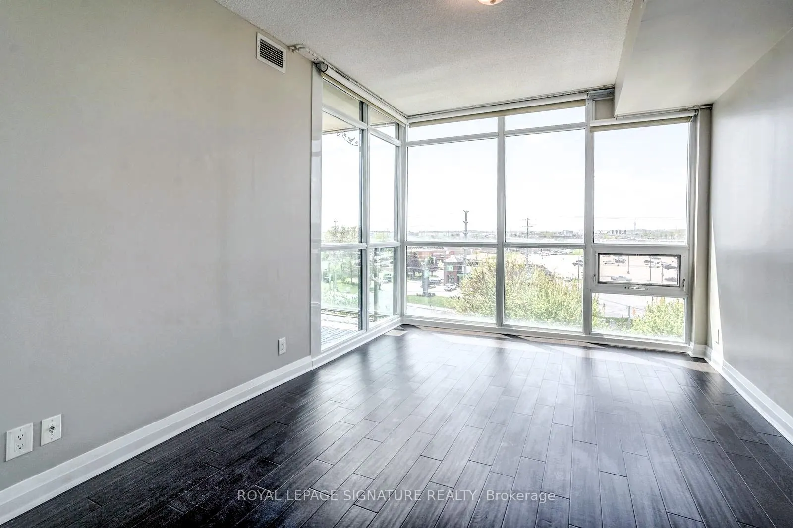 1055 Southdown Road, #614