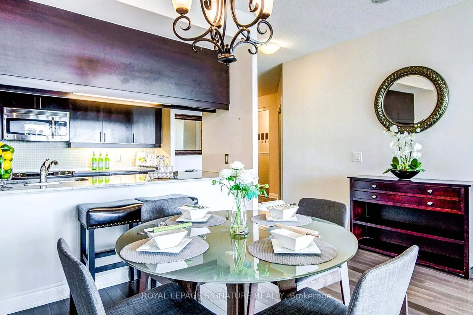 1055 Southdown Road, #614