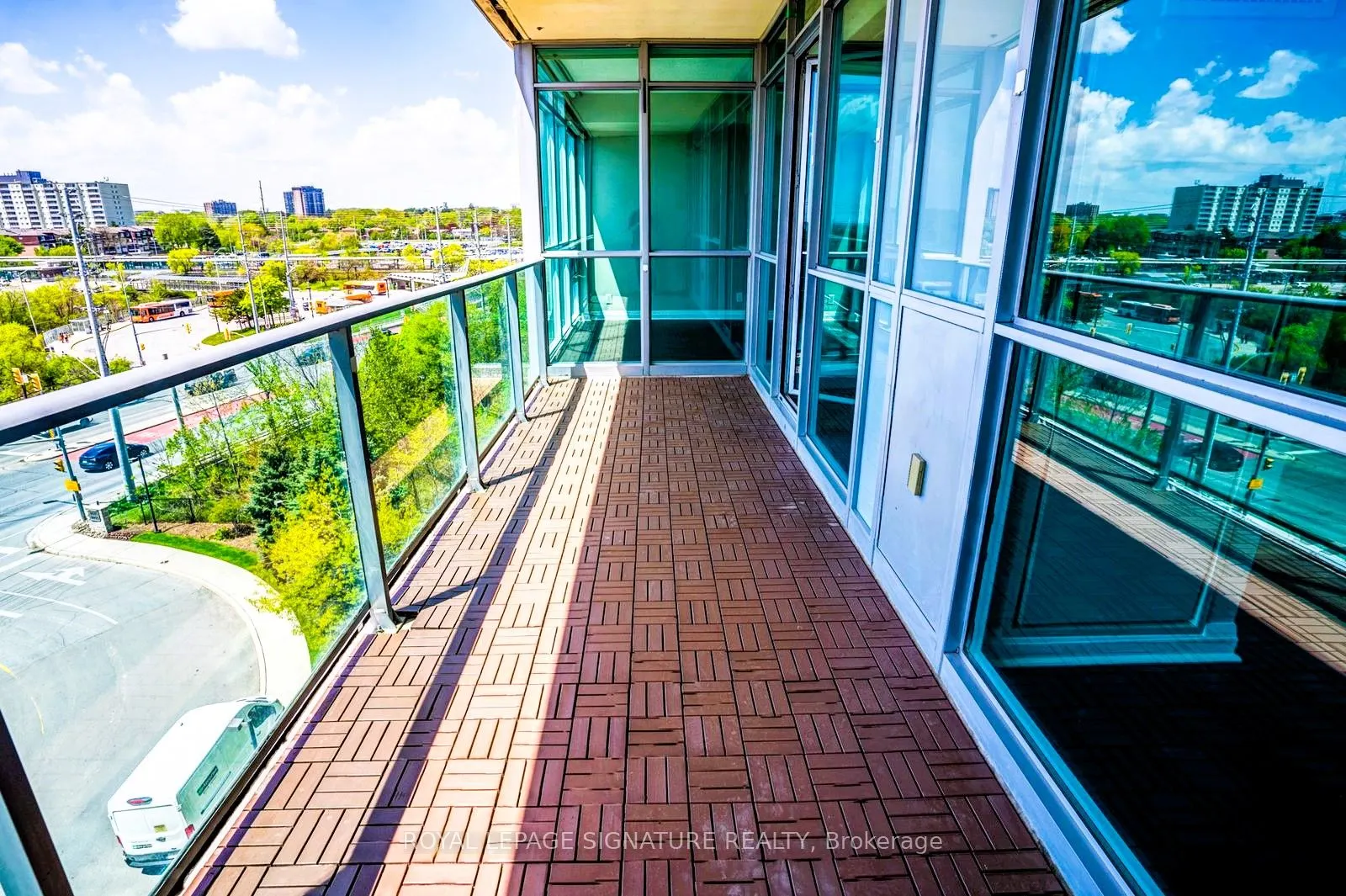 1055 Southdown Road, #614