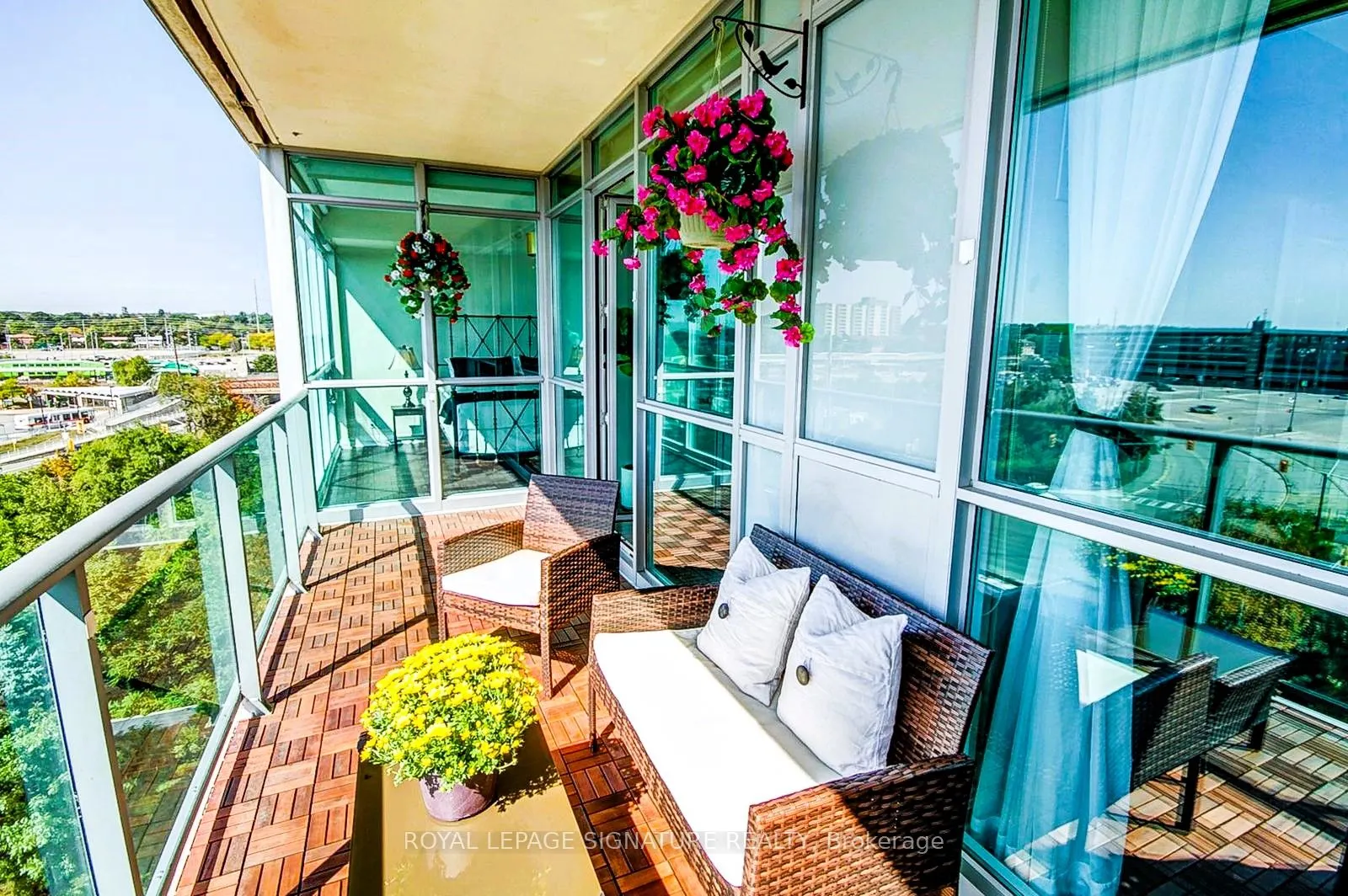 1055 Southdown Road, #614