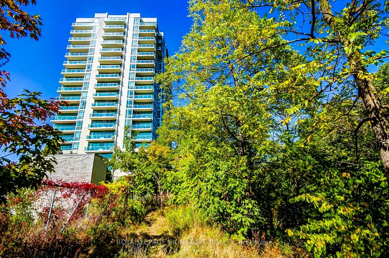 1055 Southdown Road, #614