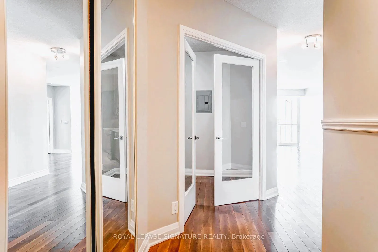 1055 Southdown Road, #614