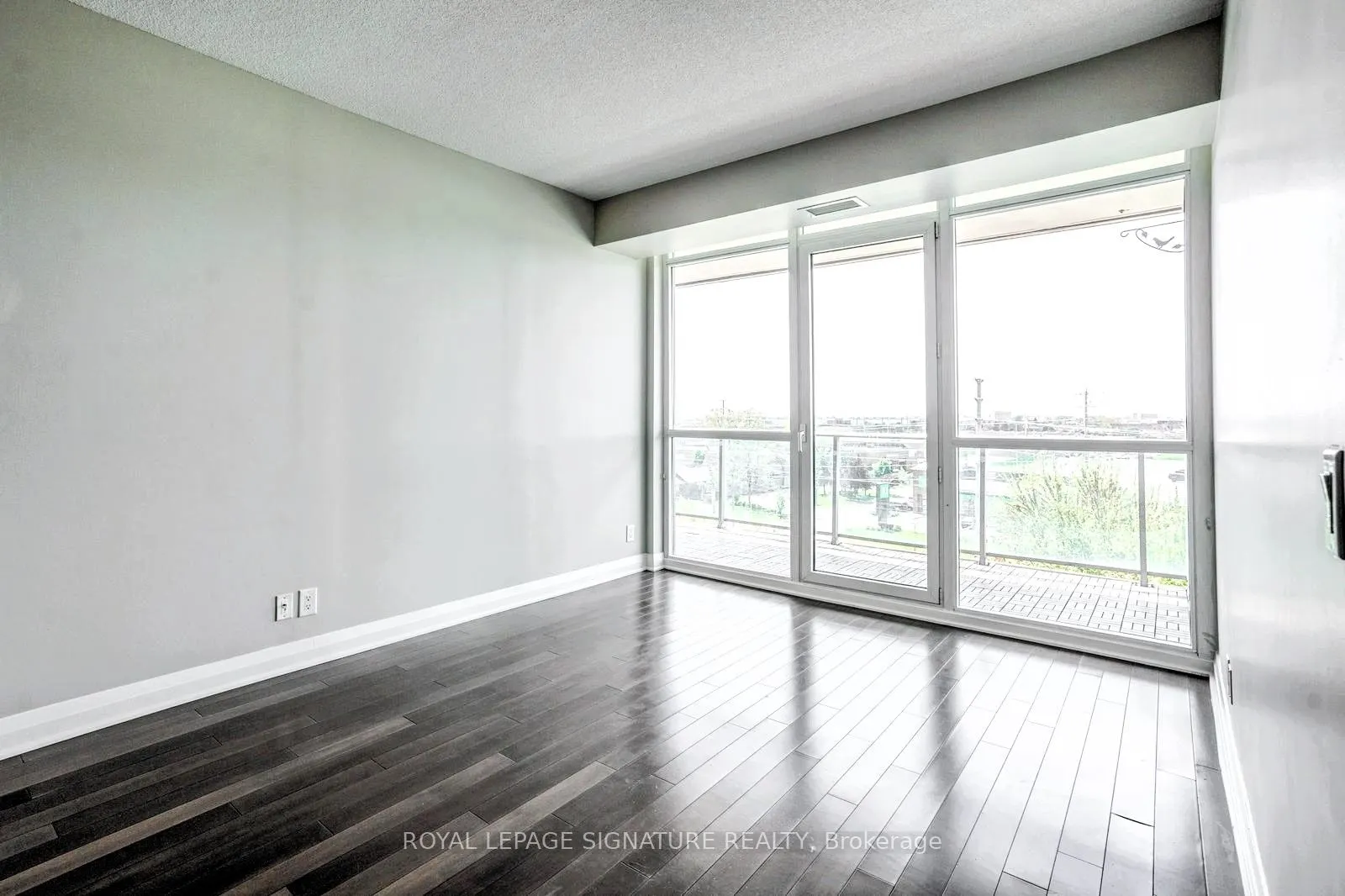1055 Southdown Road, #614