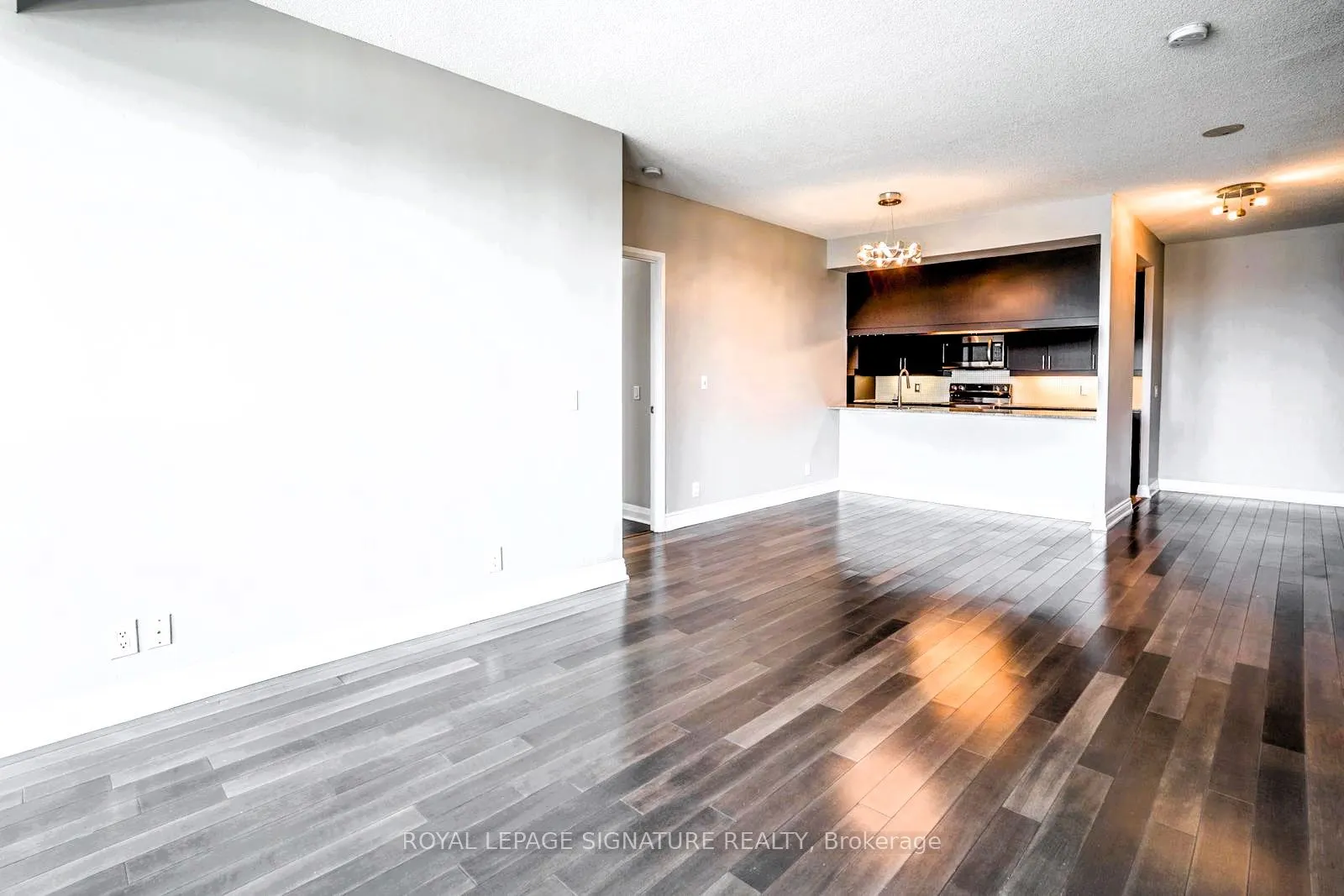 1055 Southdown Road, #614