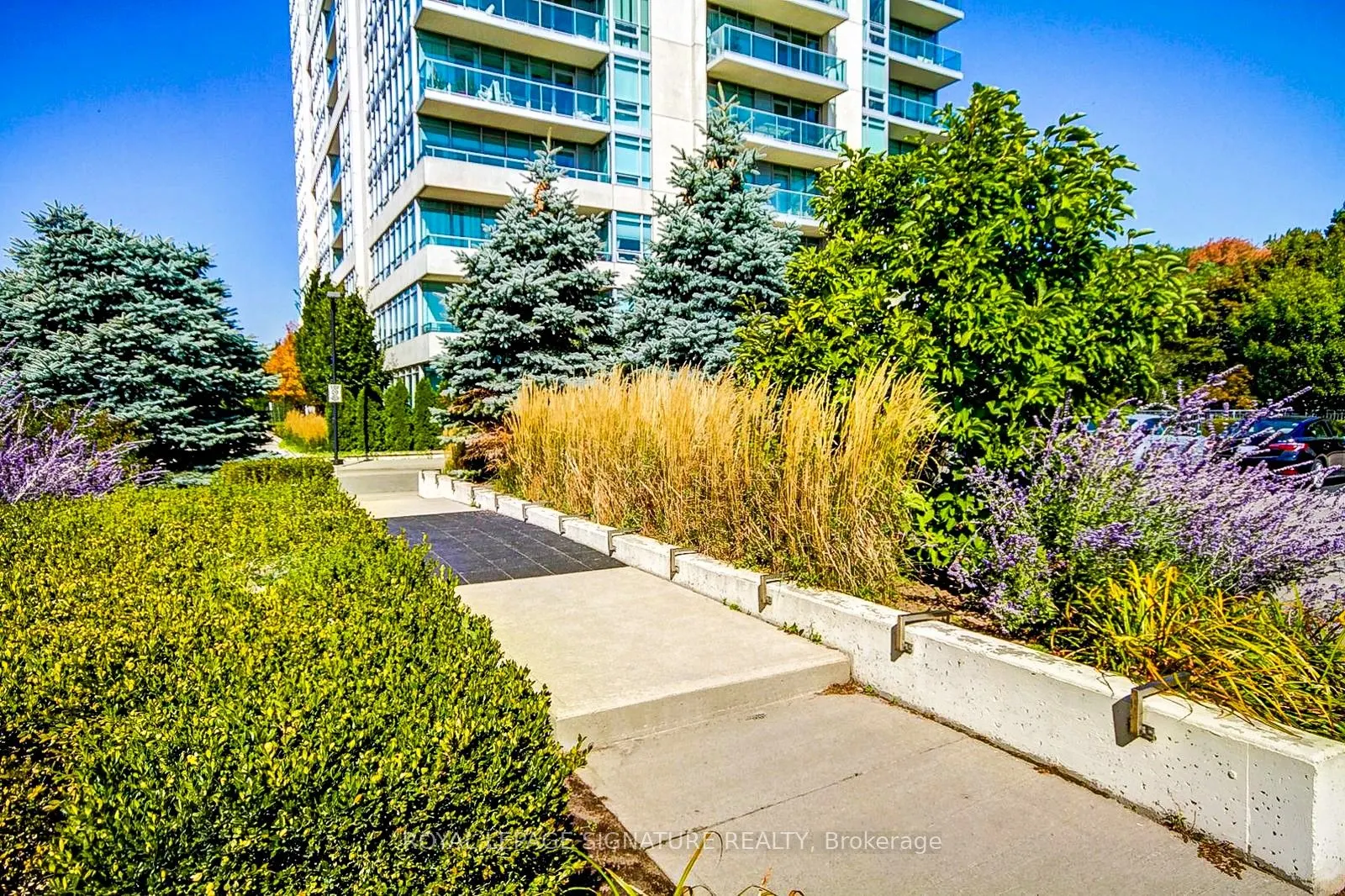 1055 Southdown Road, #614