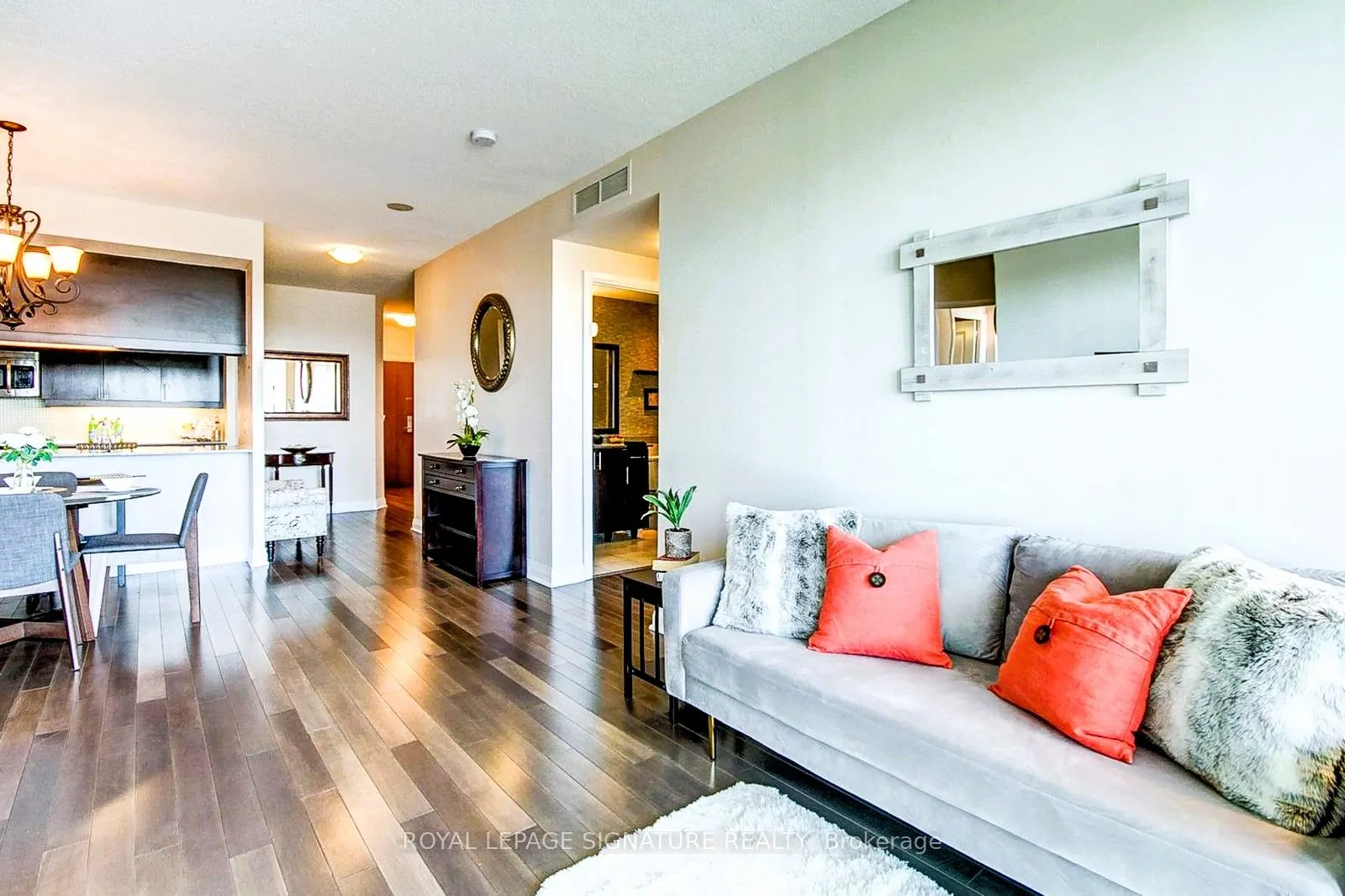 1055 Southdown Road, #614