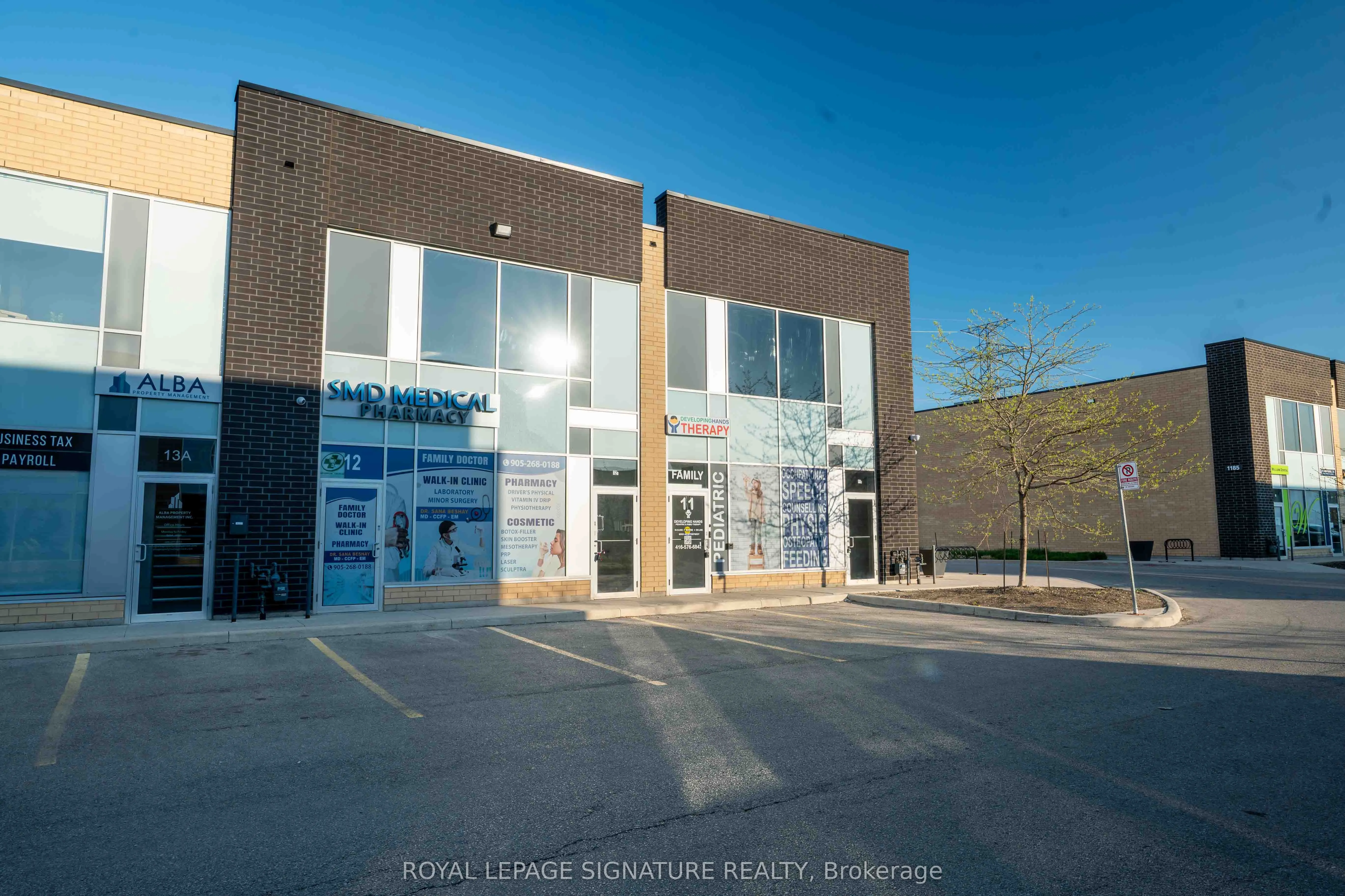 1235 Queensway E, #11A