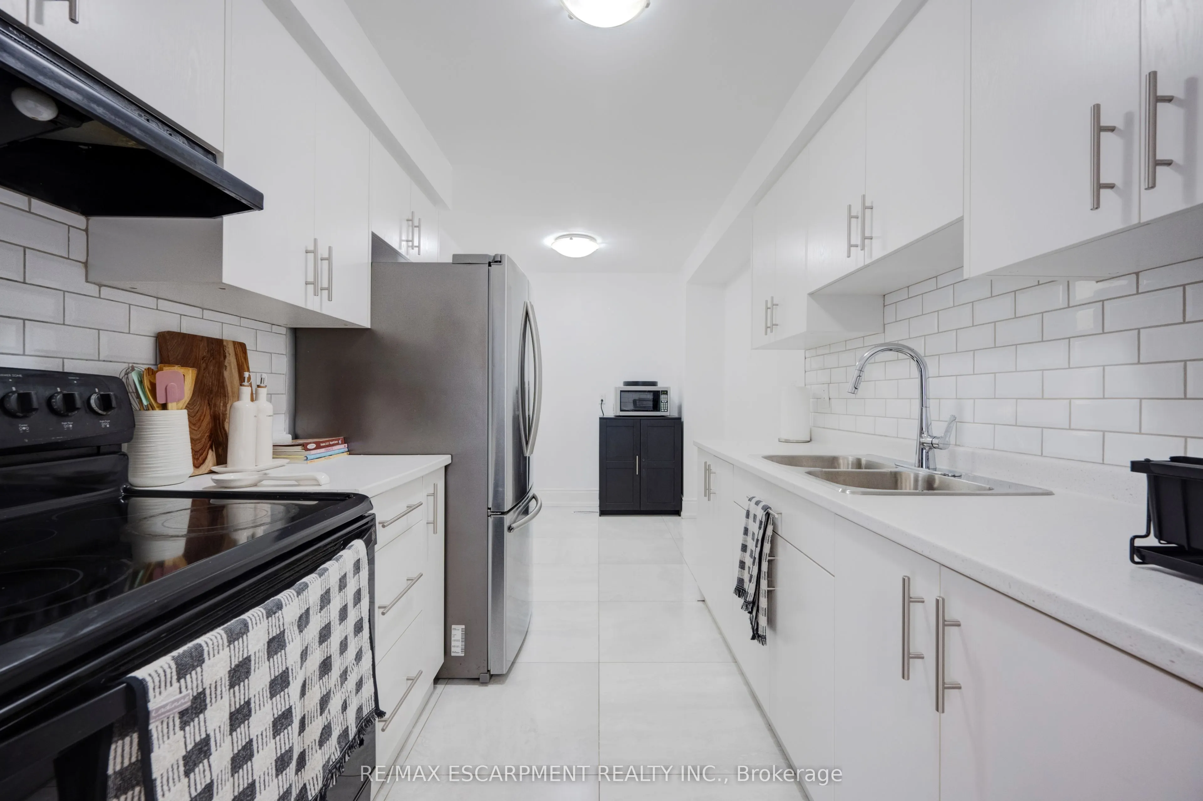 3430 Brandon Gate Drive, #31