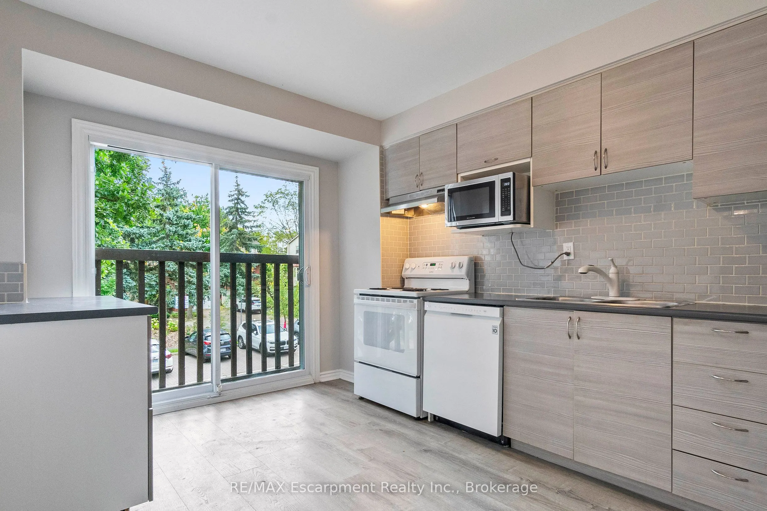 13 Normandy Place
