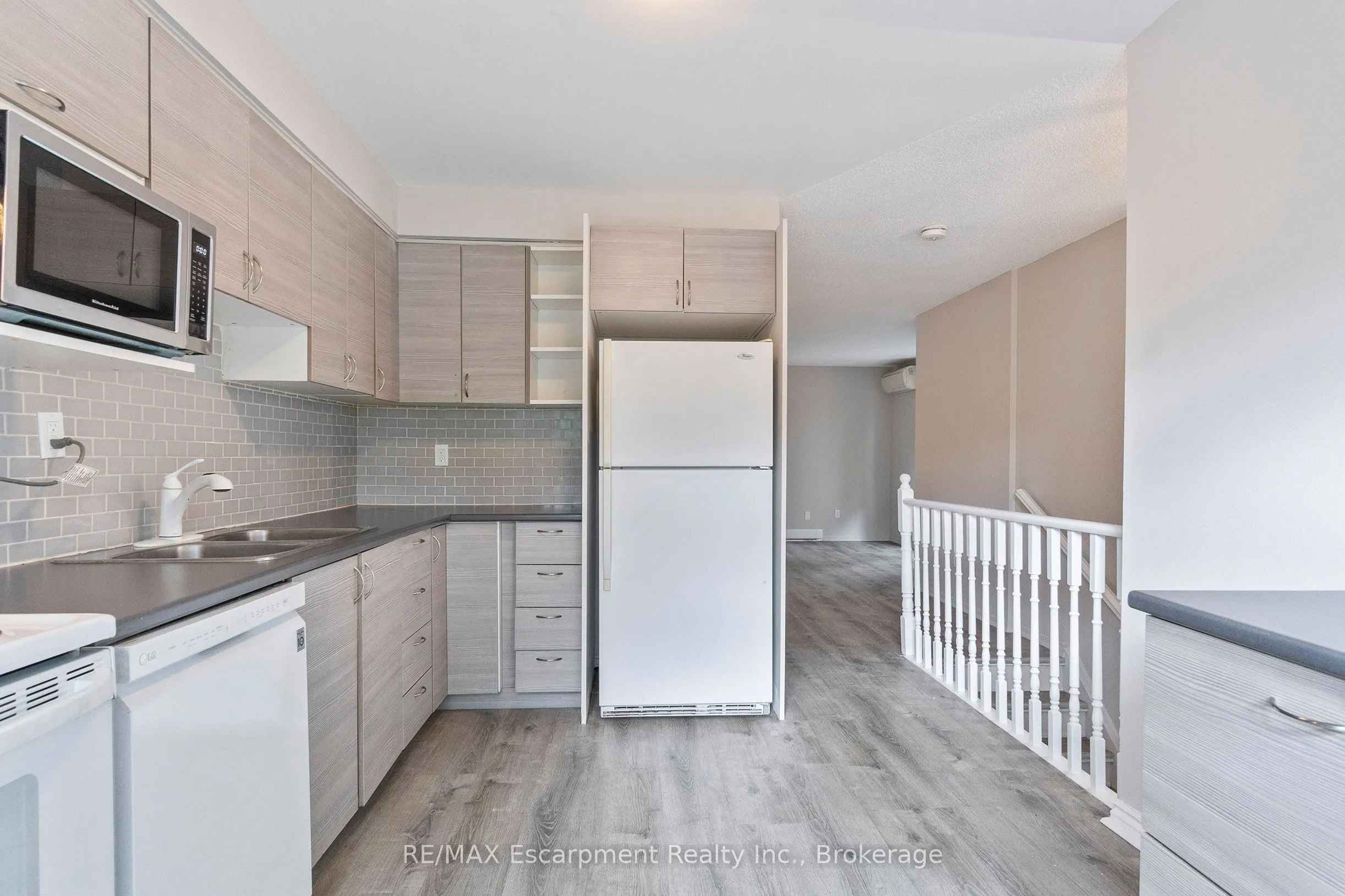 13 Normandy Place