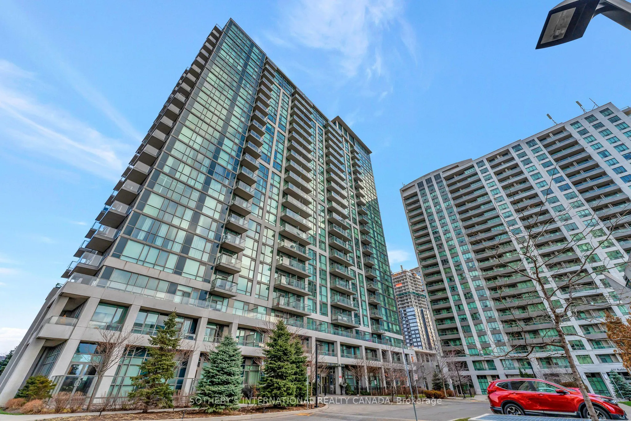339 Rathburn Road W, #1516