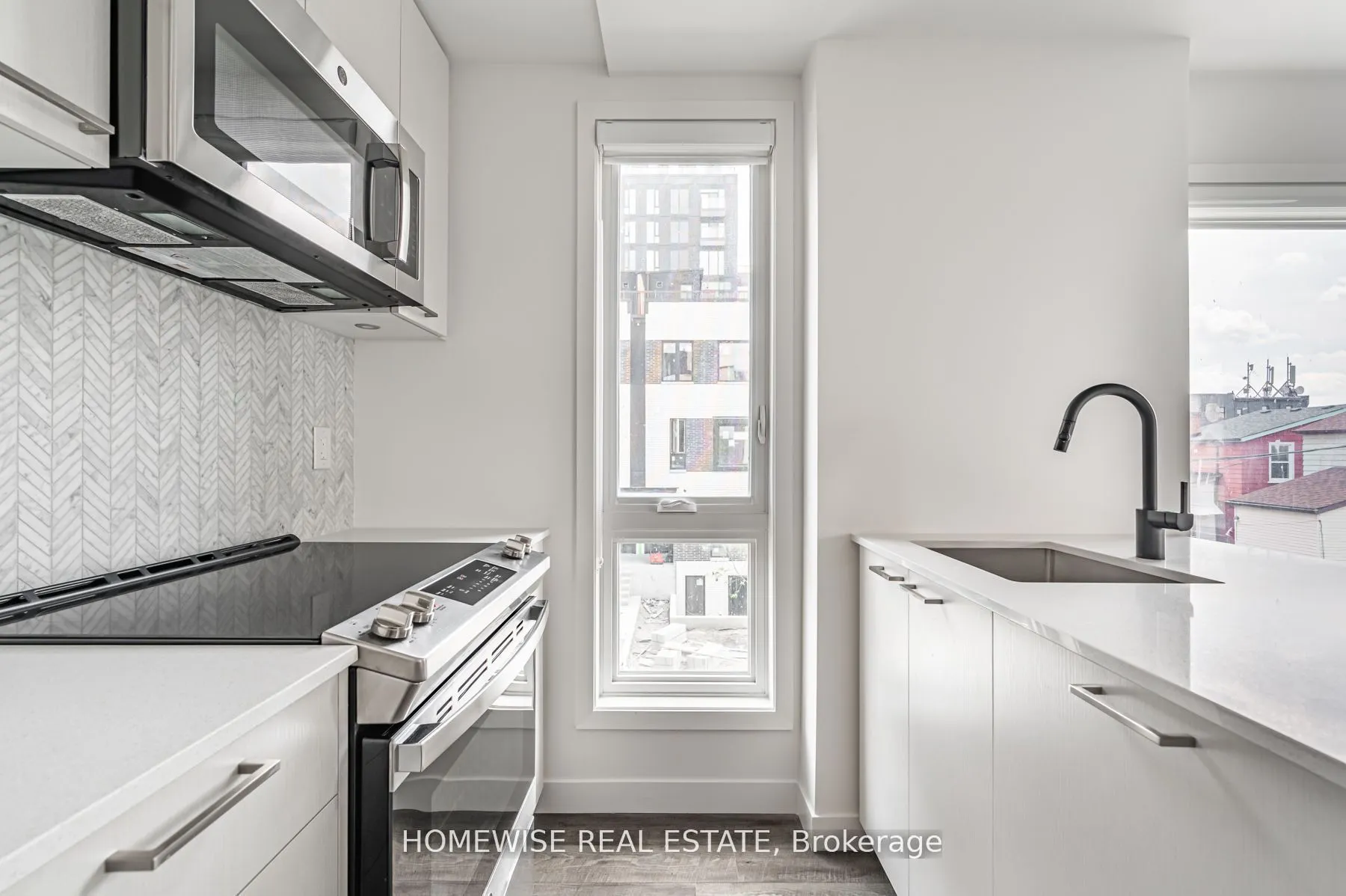 20 Ed Clark Gardens Boulevard, #TH7