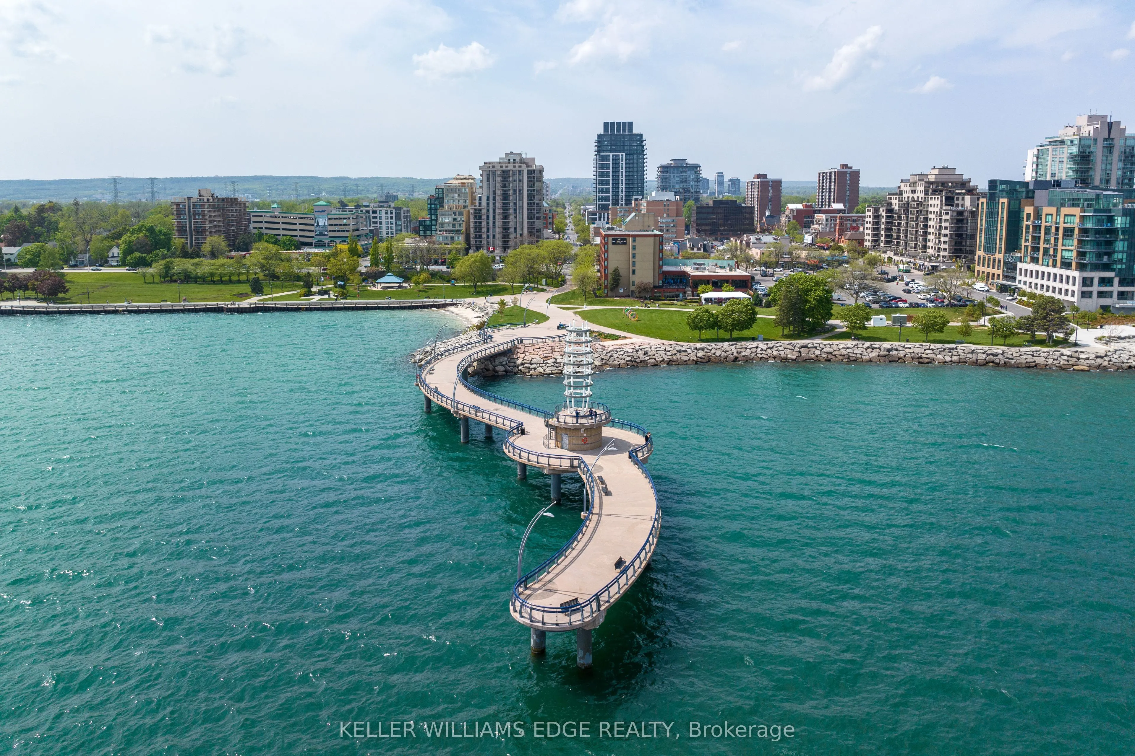 445 Elizabeth Street, #PH1