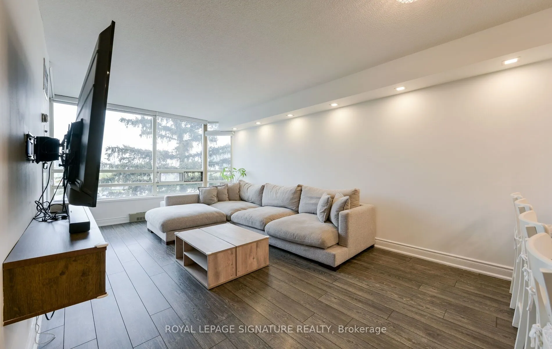 75 King Street E, #510