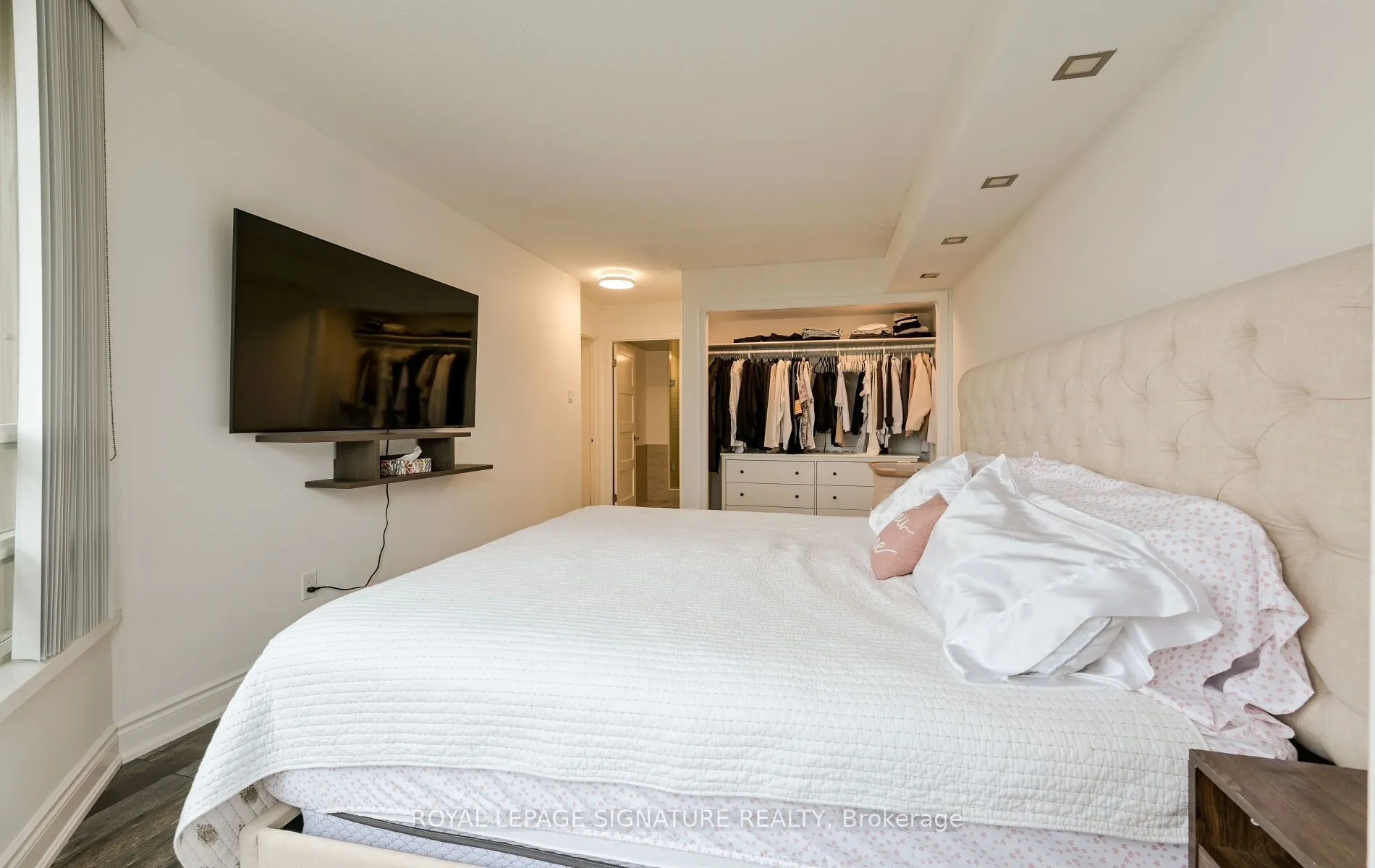 75 King Street E, #510