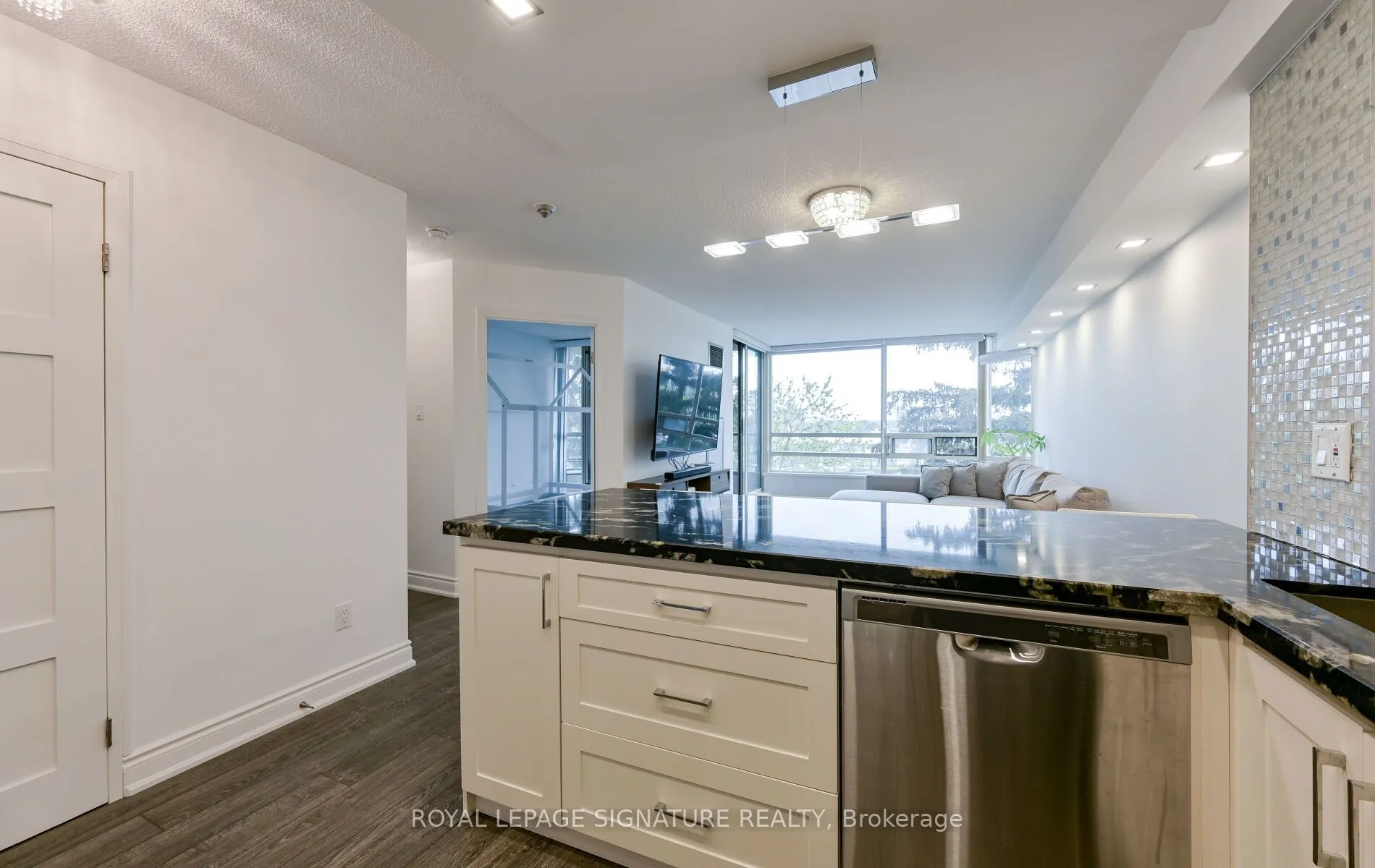 75 King Street E, #510
