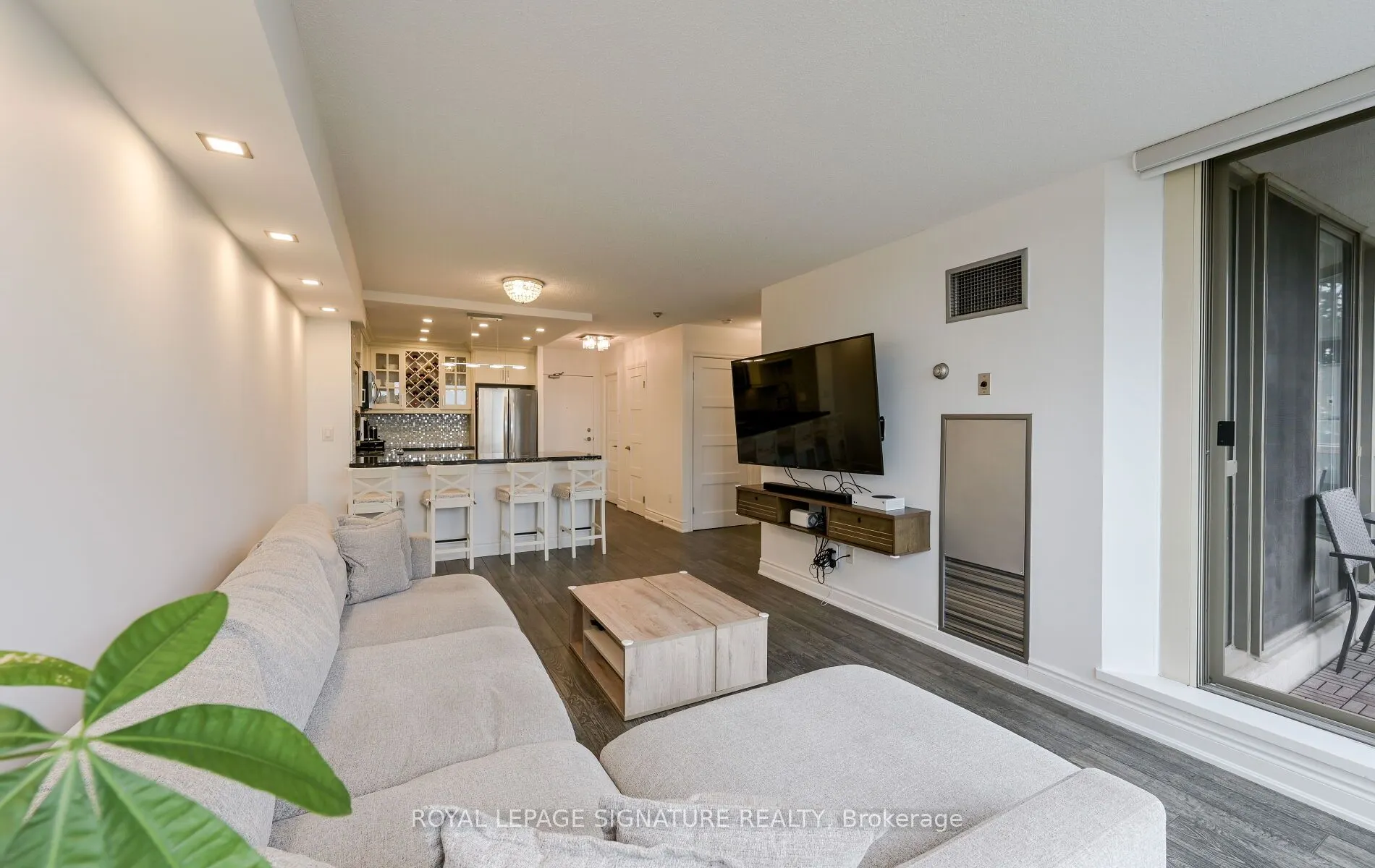 75 King Street E, #510