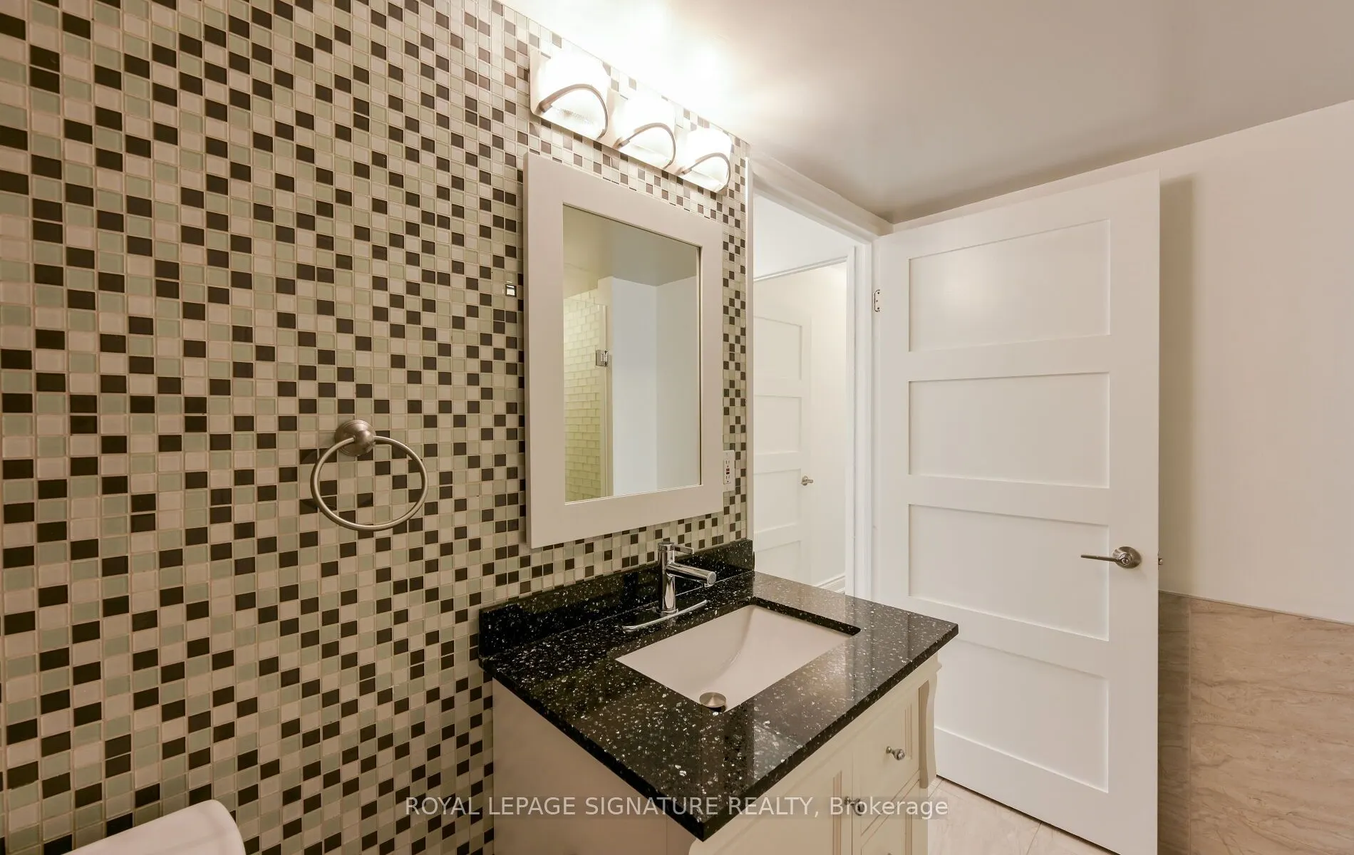 75 King Street E, #510