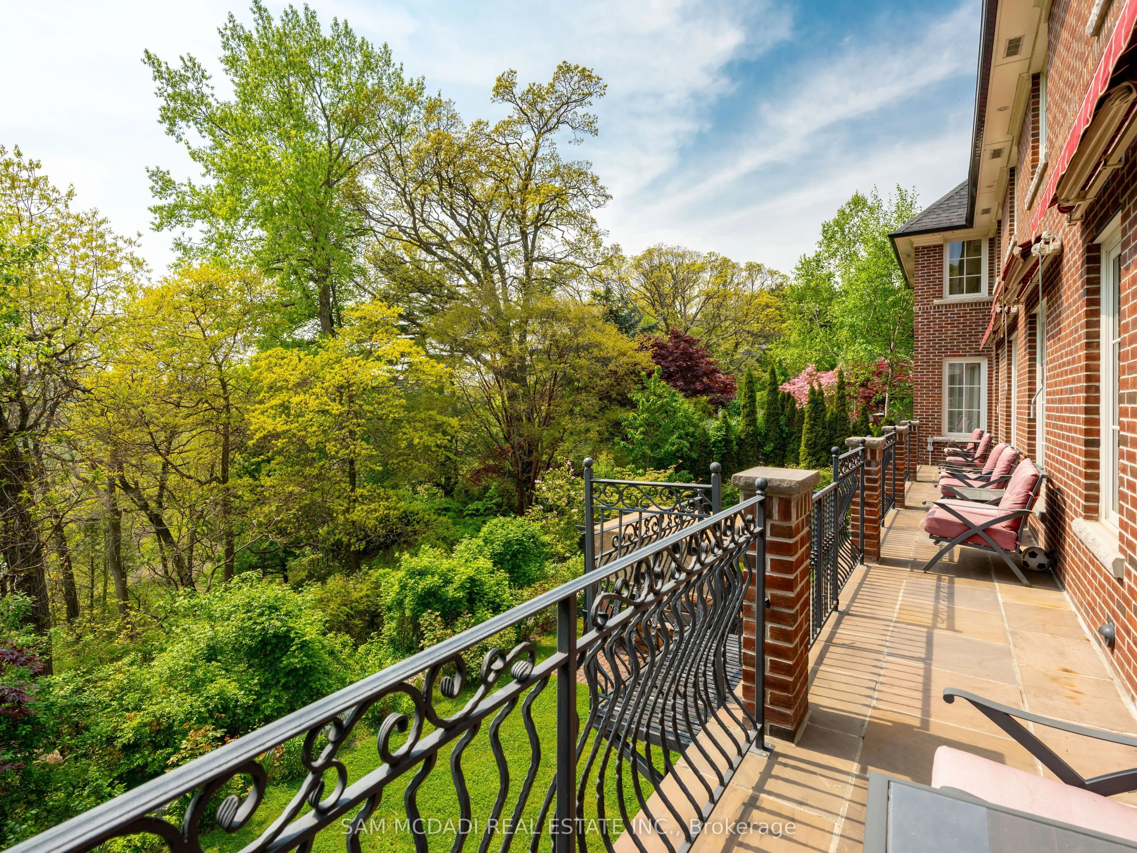 246 Riverside Drive