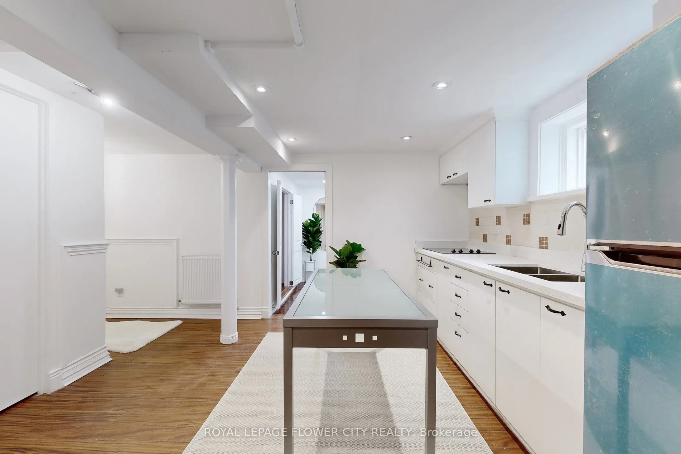 105 Livingstone Avenue