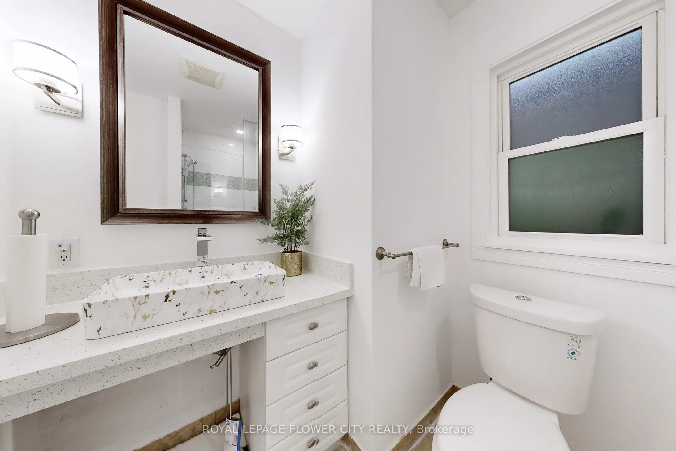105 Livingstone Avenue