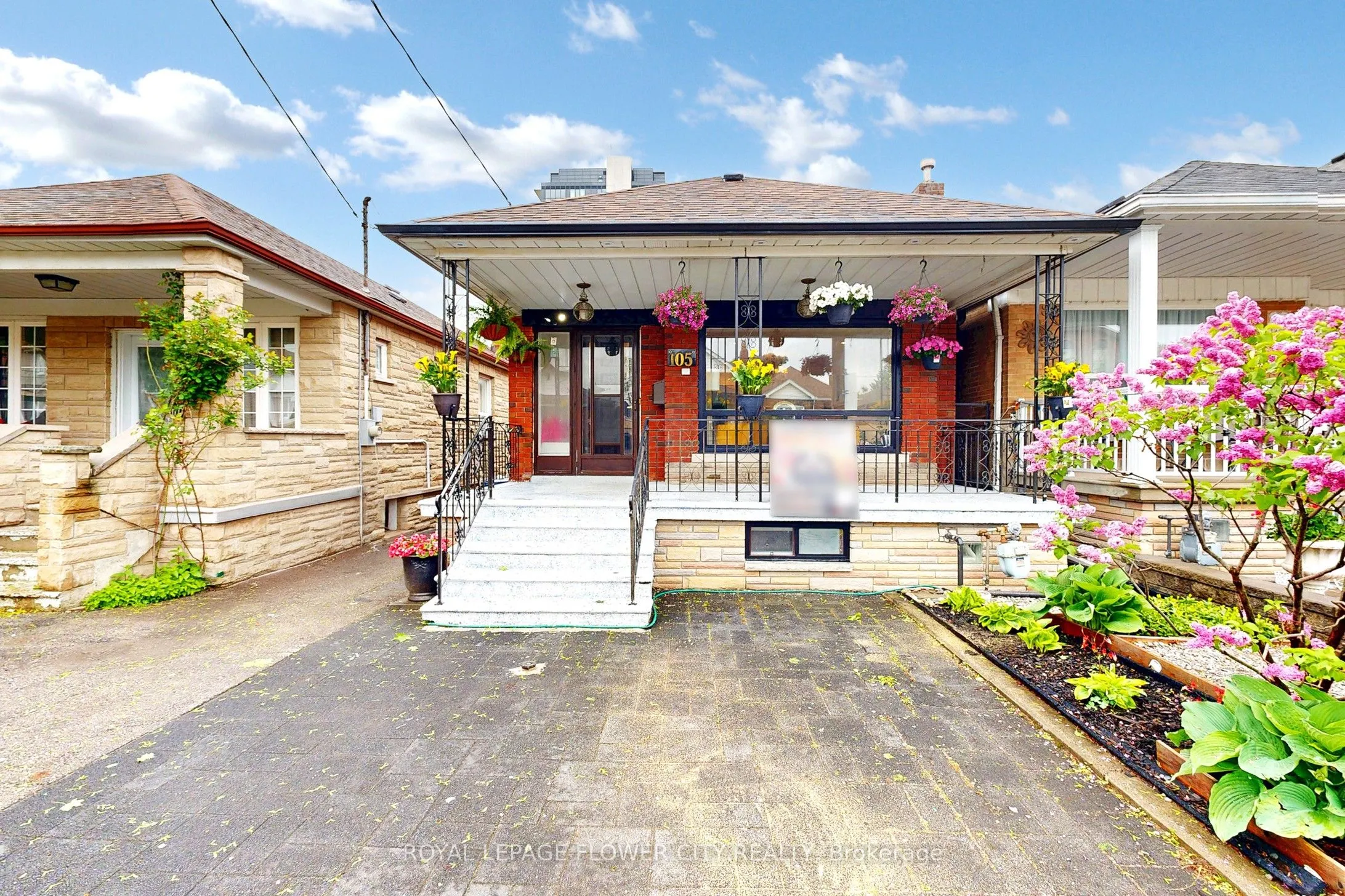 105 Livingstone Avenue
