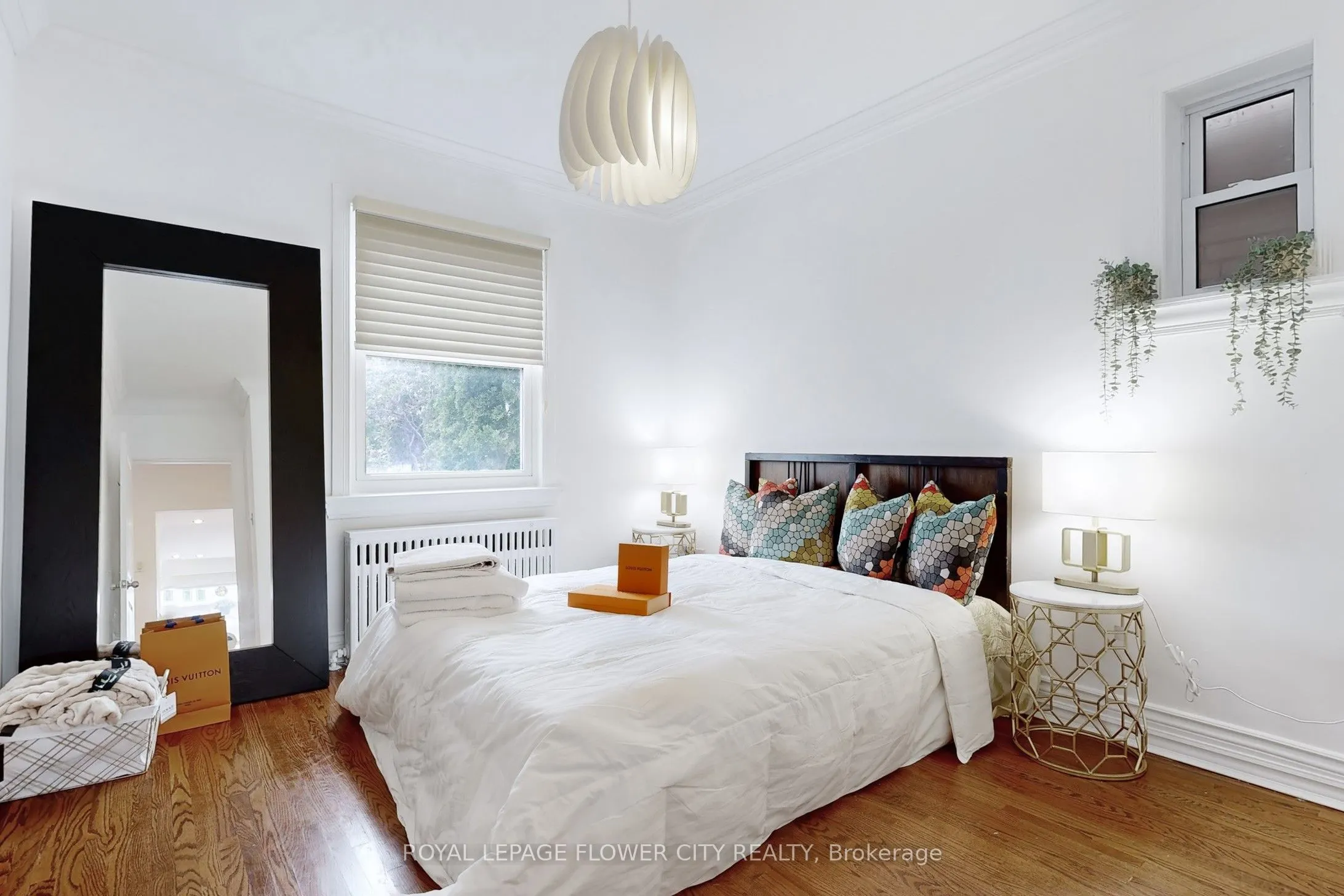 105 Livingstone Avenue