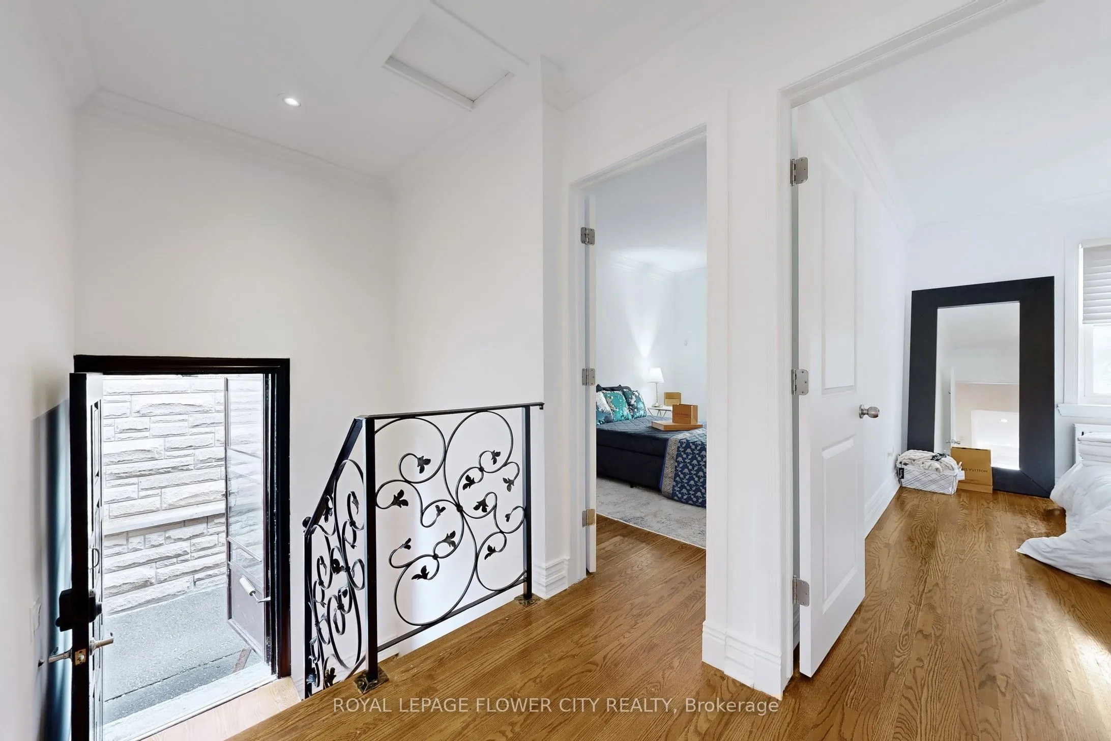105 Livingstone Avenue