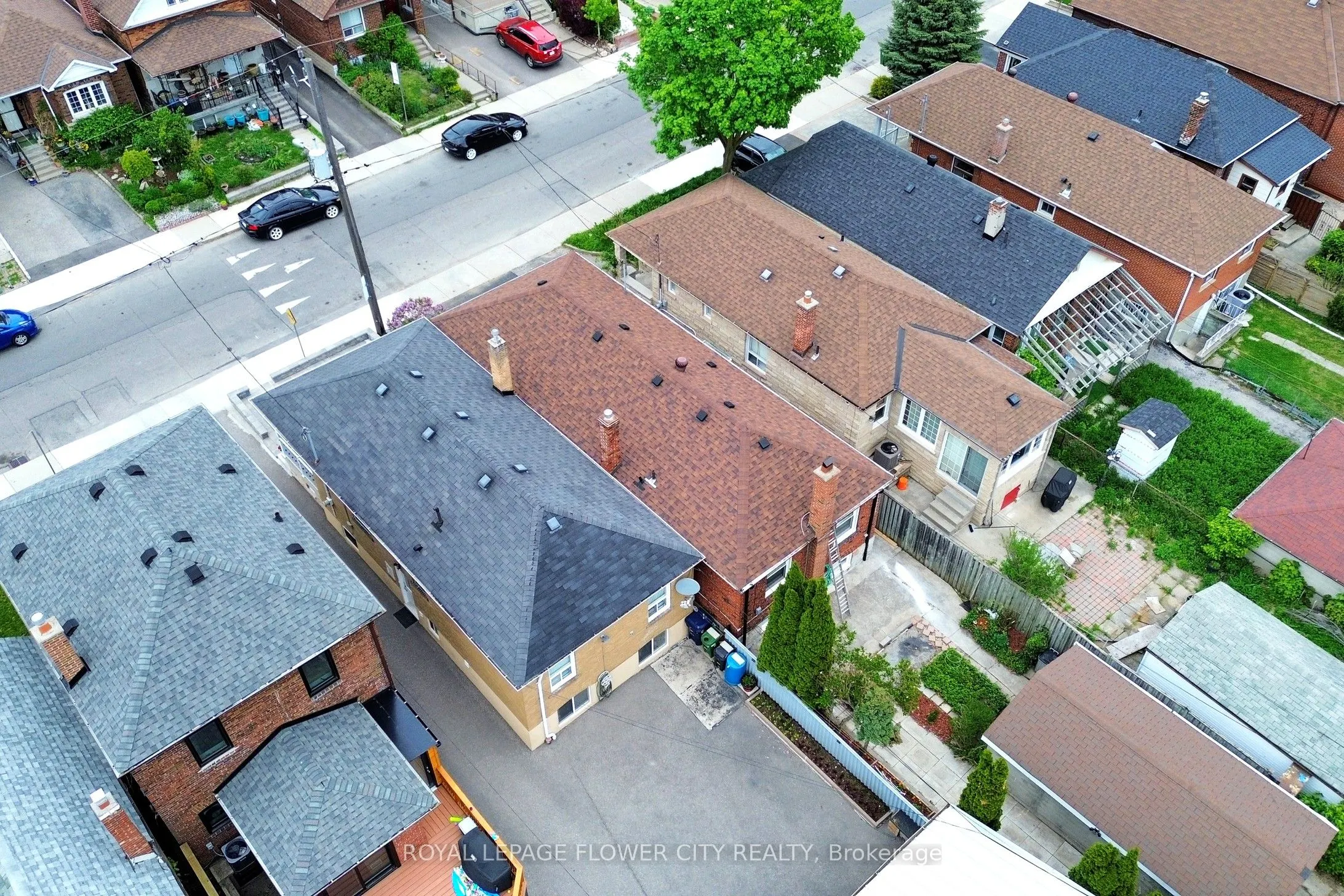 105 Livingstone Avenue