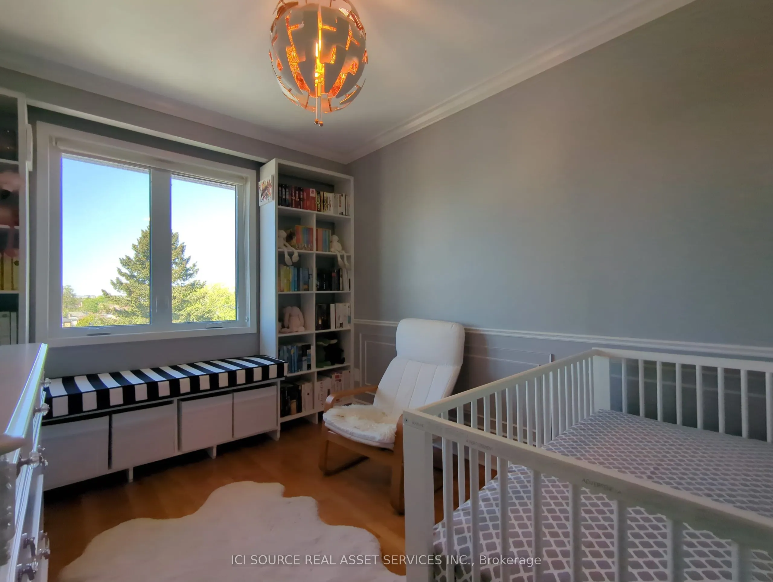 362 Silverthorn Avenue