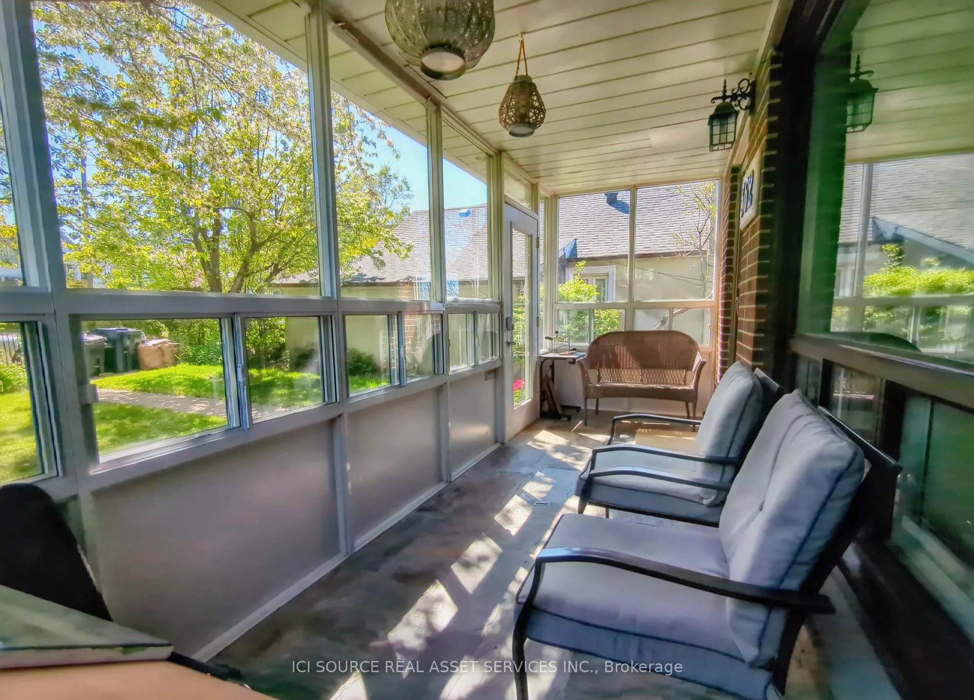 362 Silverthorn Avenue