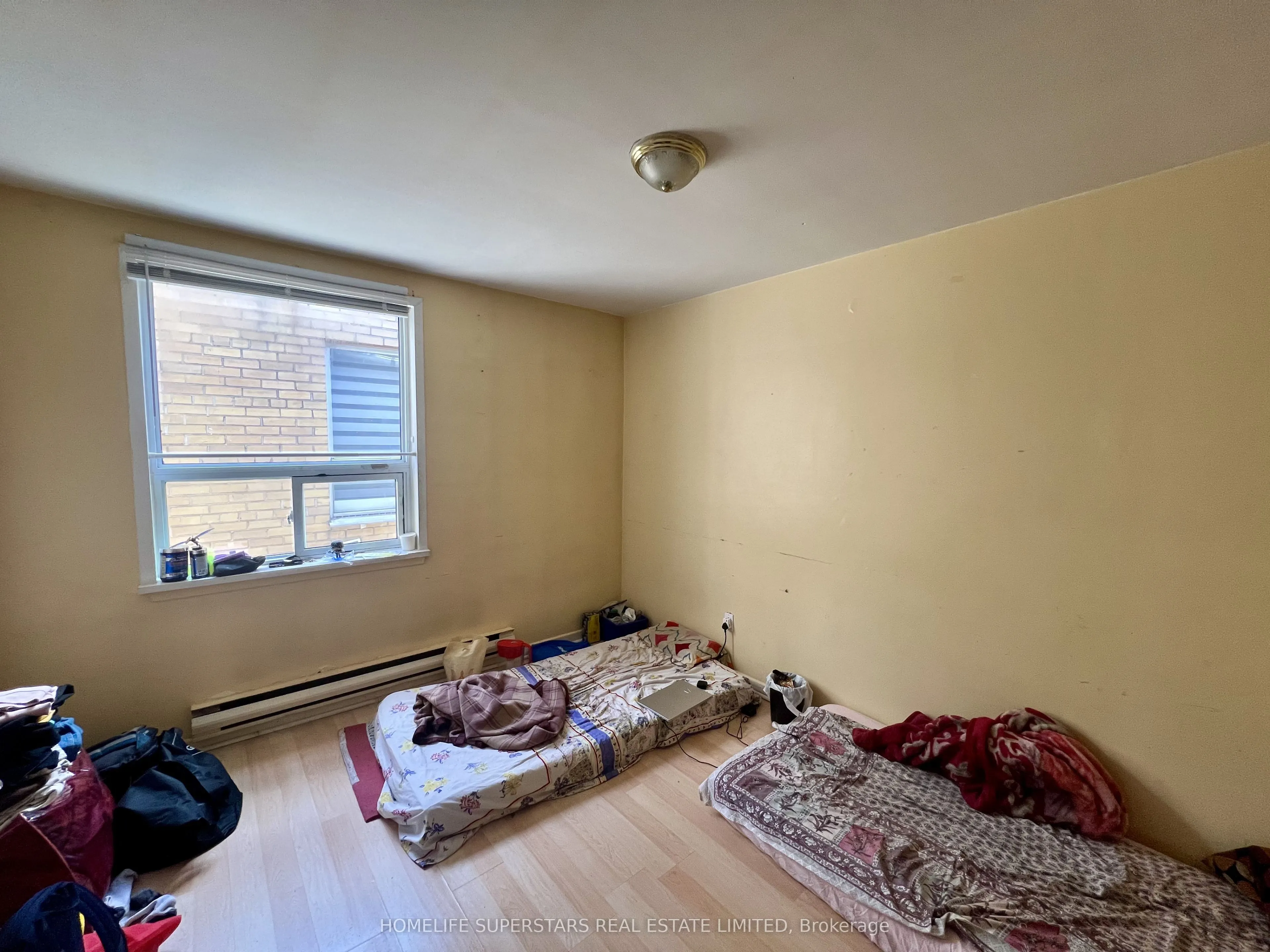 3282 Lakeshore Boulevard W