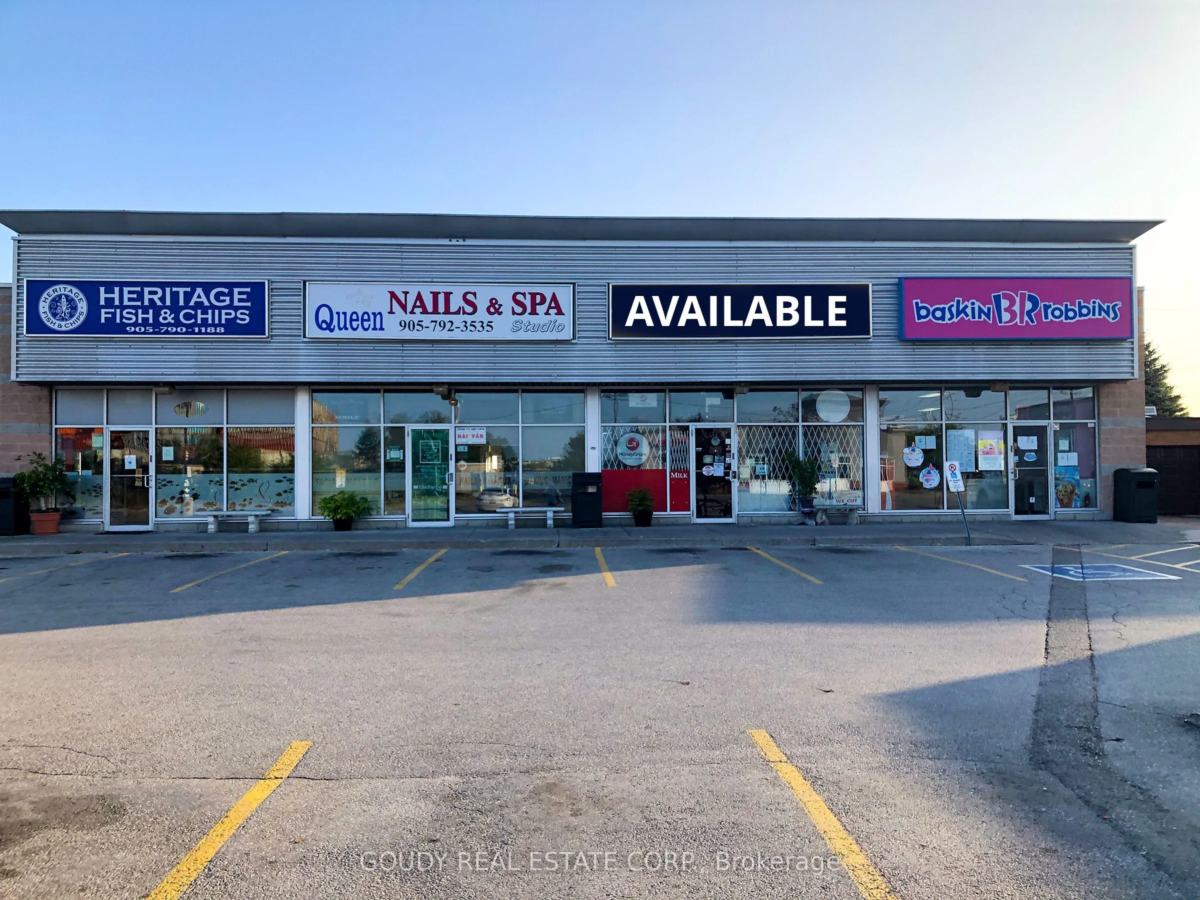 2462 Queen Street E, #3