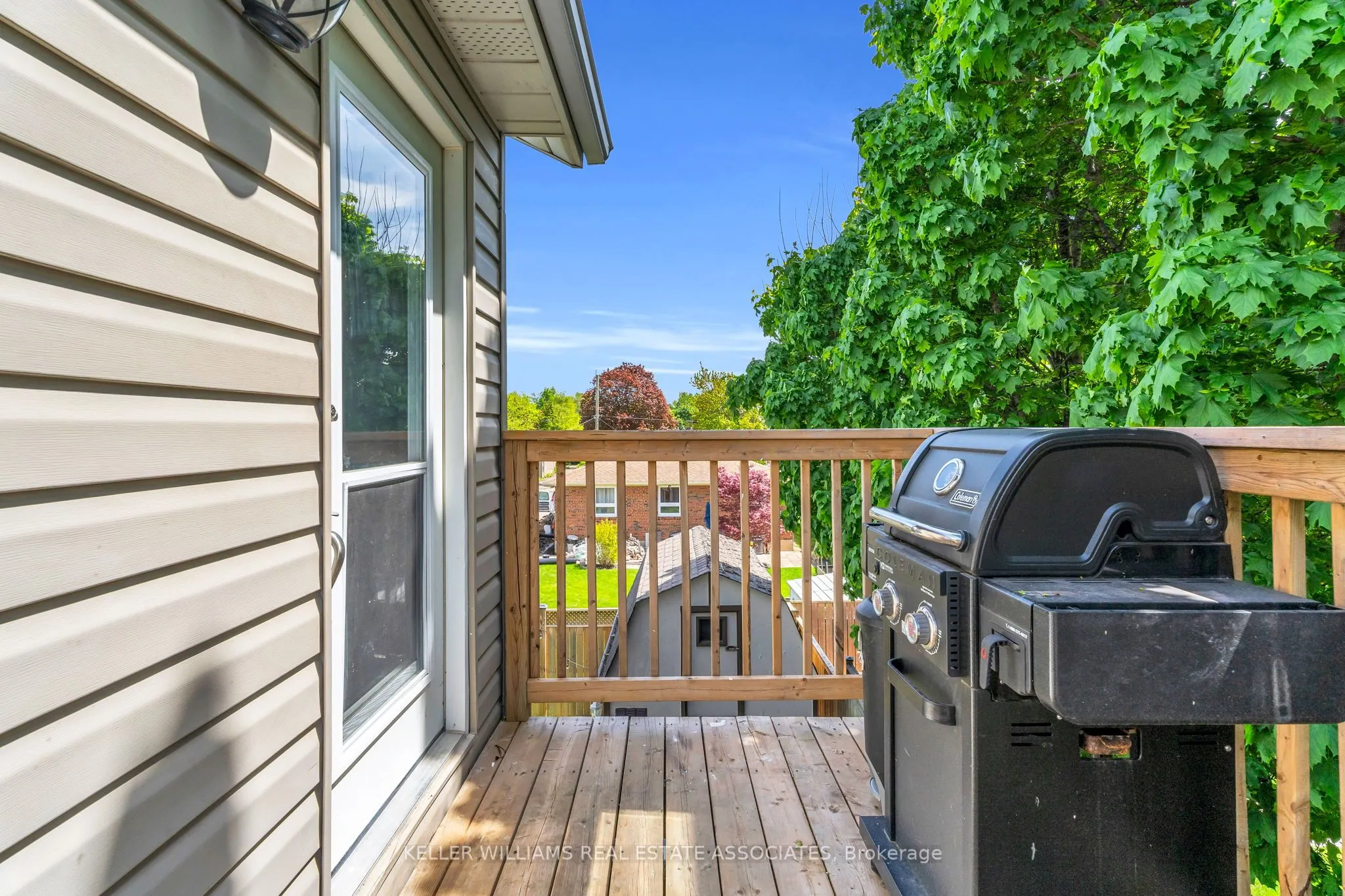 21 Bairstow Crescent
