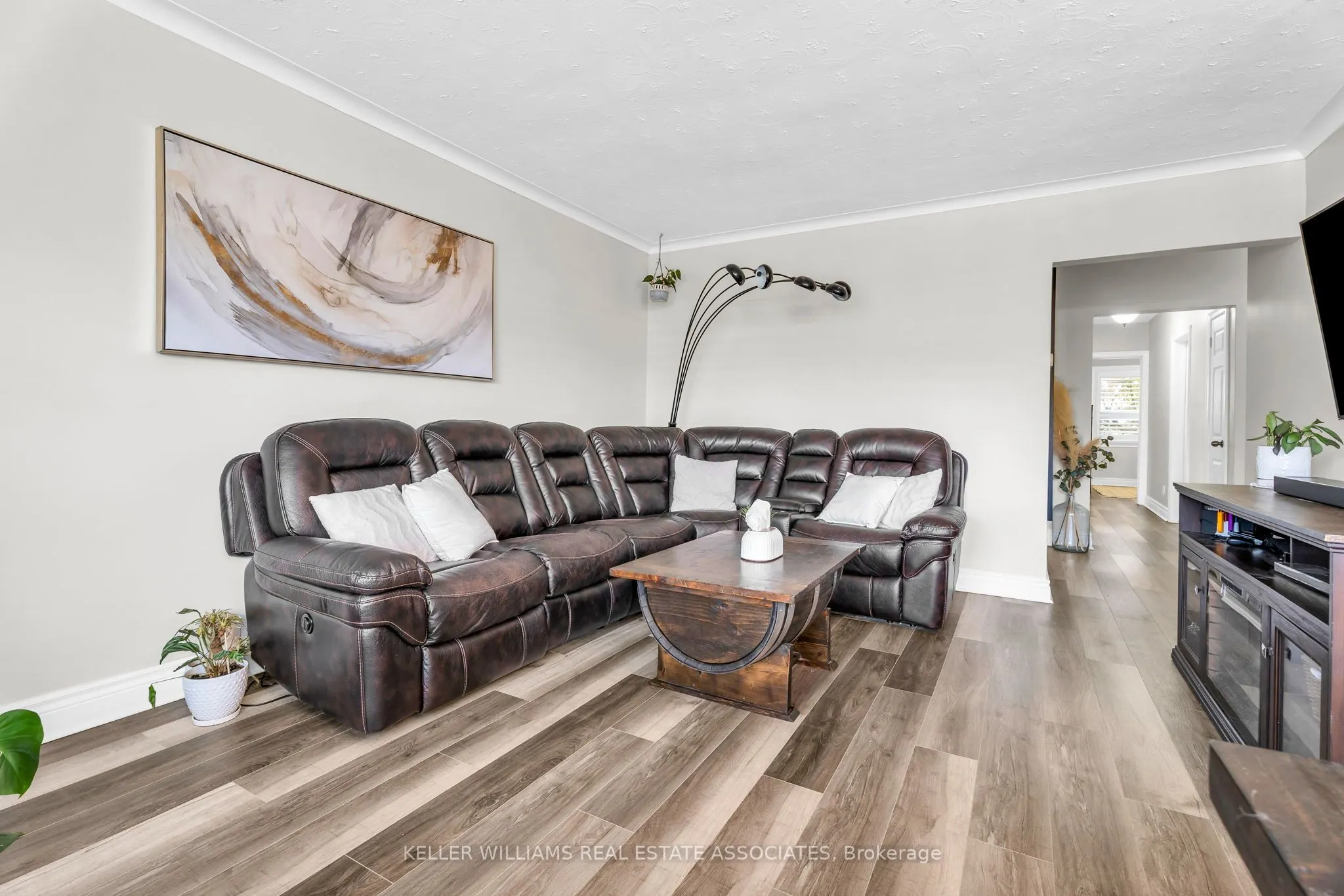 21 Bairstow Crescent