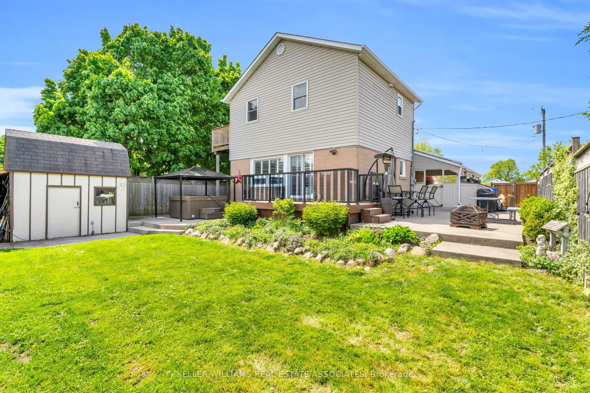 21 Bairstow Crescent