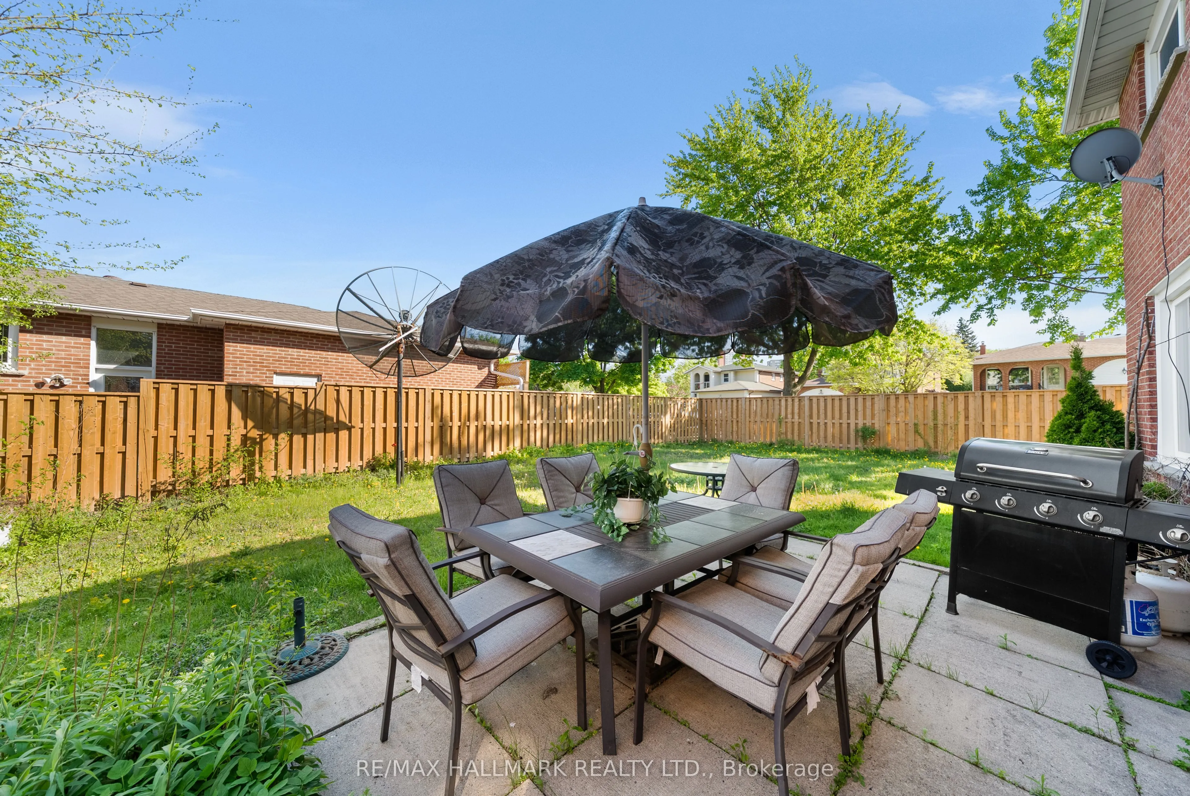 232 Chalfield Lane