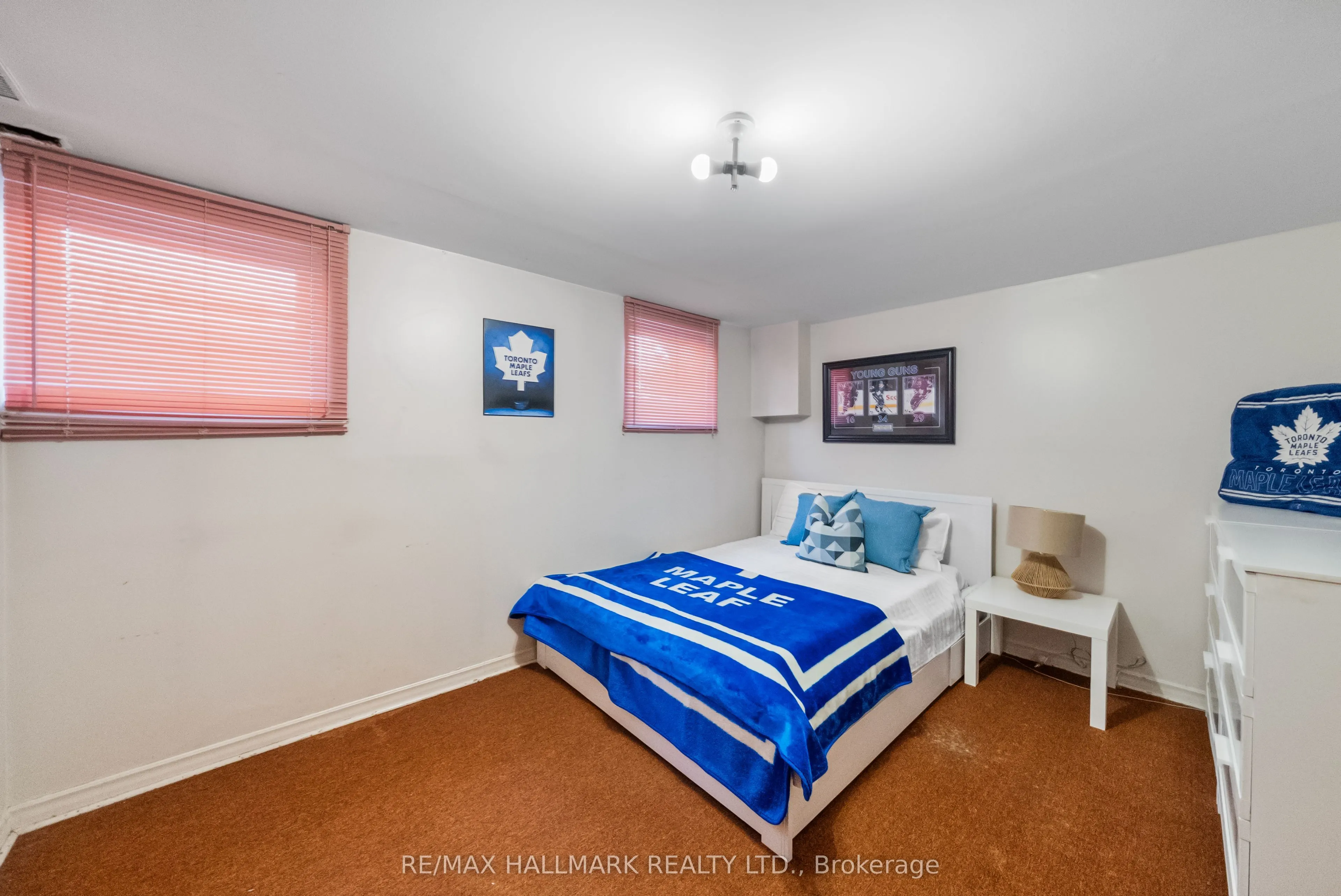 232 Chalfield Lane