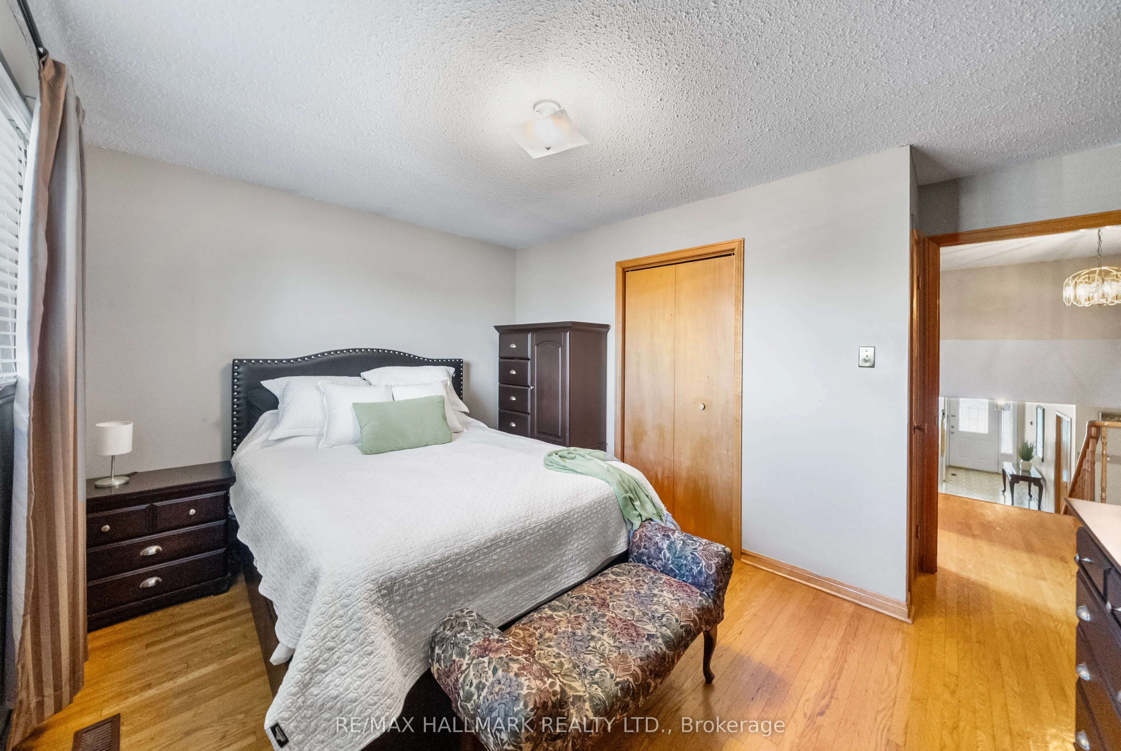 232 Chalfield Lane
