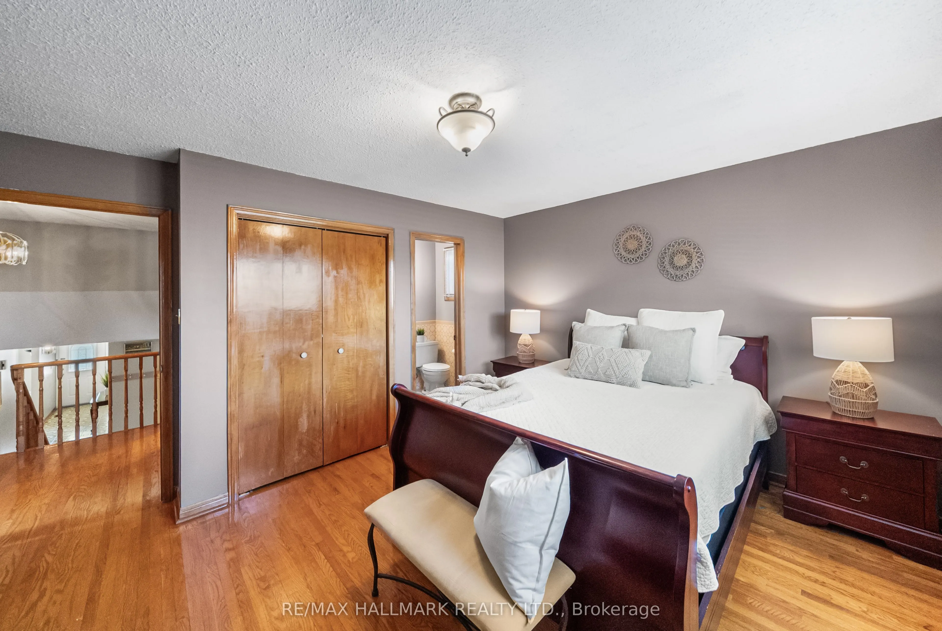 232 Chalfield Lane